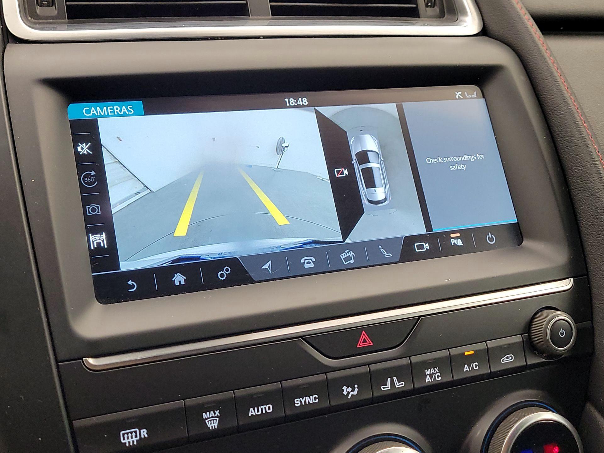 Thumbnail: 2020 Jaguar E-Pace - 14