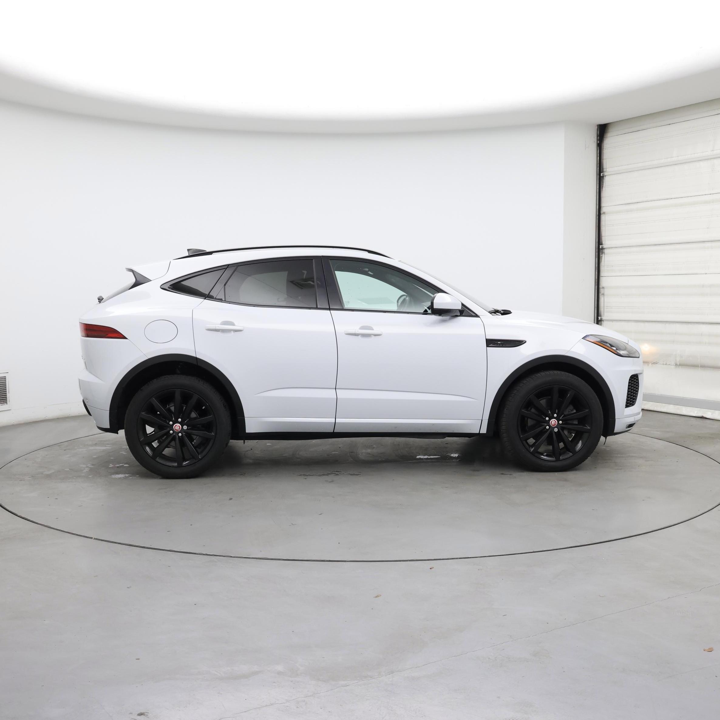 Thumbnail: 2020 Jaguar E-Pace - 7