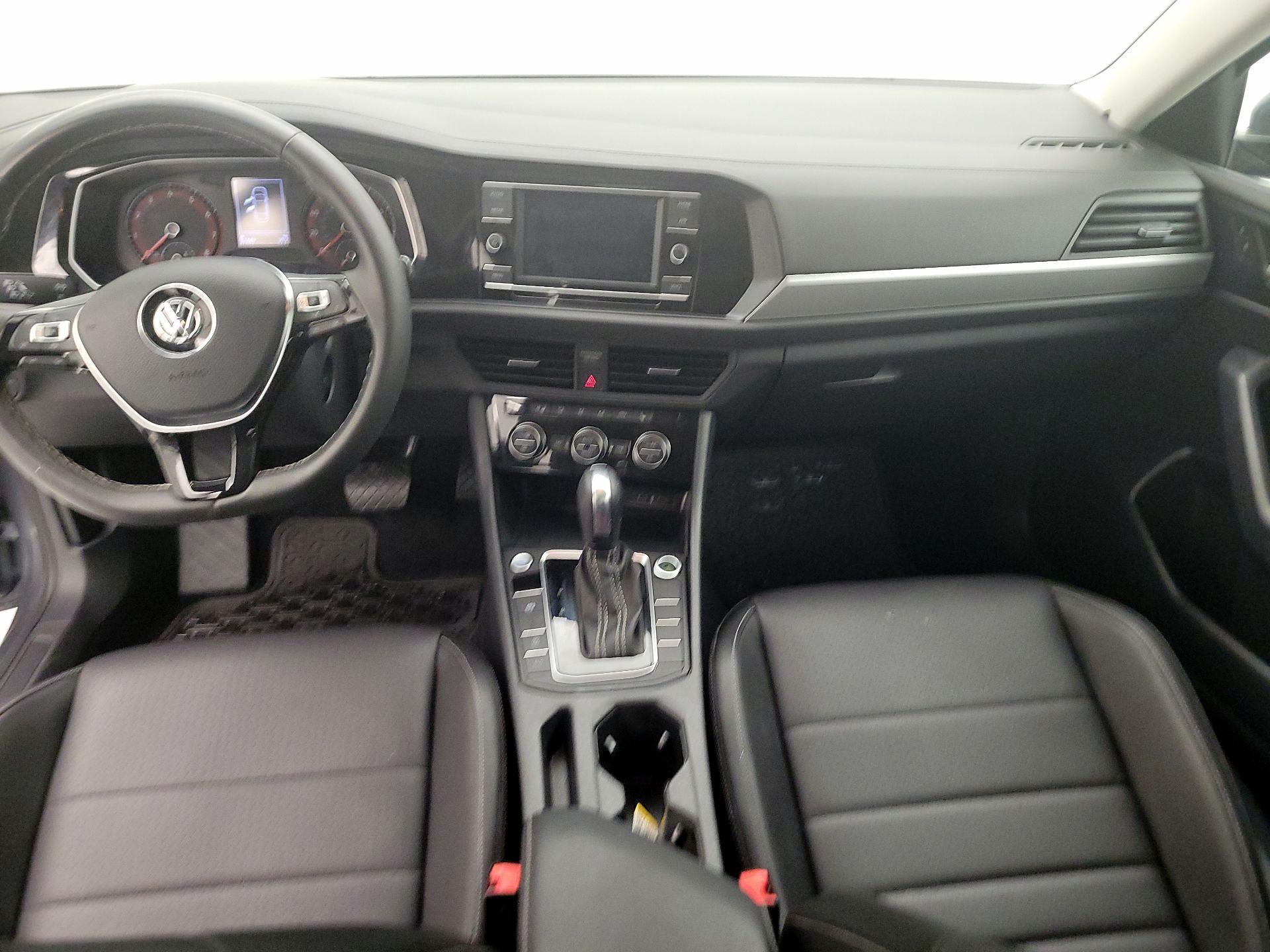 Thumbnail: 2021 Volkswagen Jetta - 9