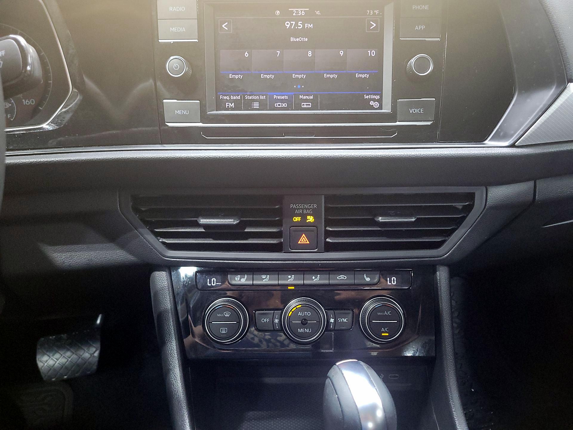 Thumbnail: 2021 Volkswagen Jetta - 13