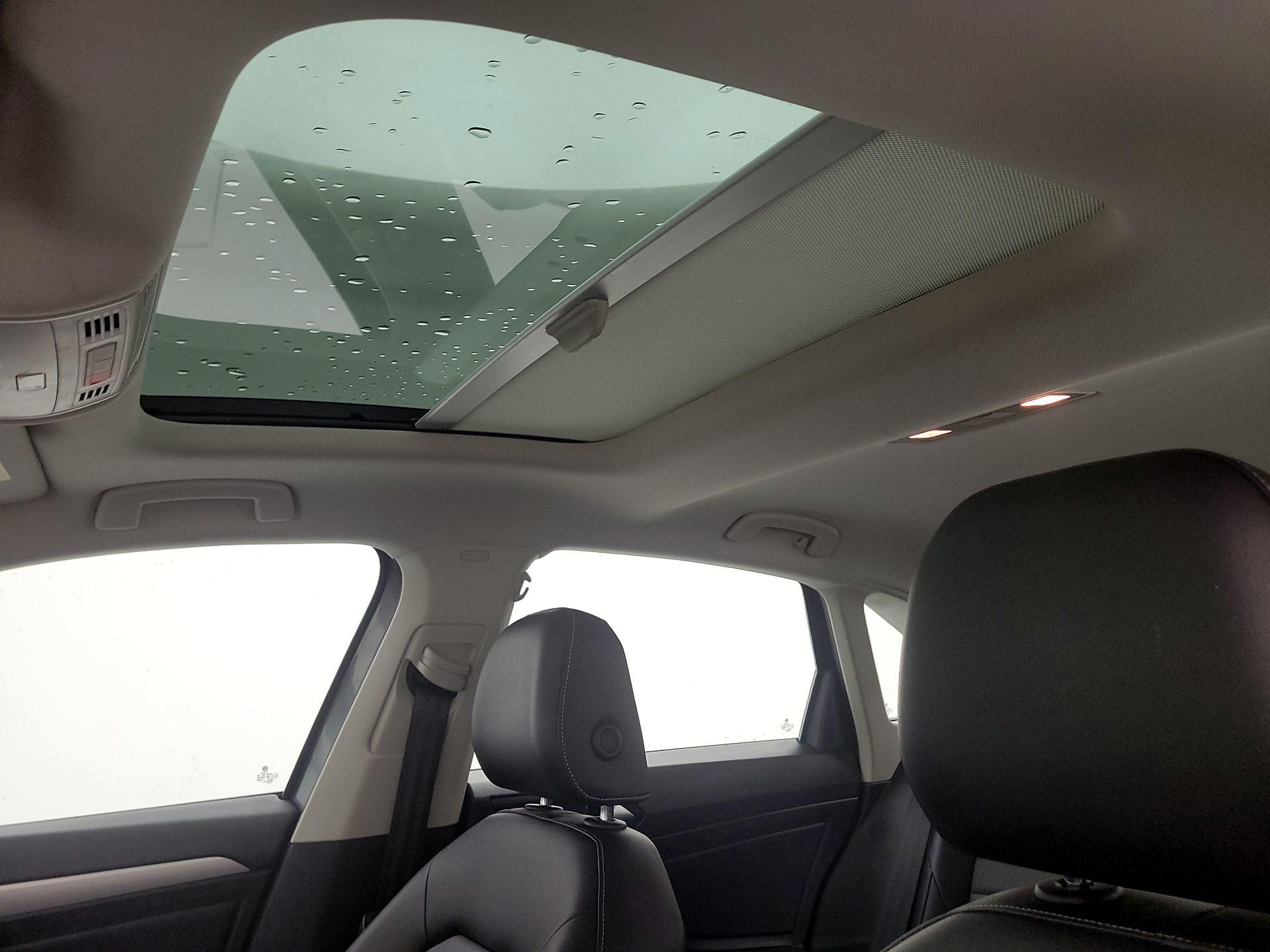 Thumbnail: 2021 Volkswagen Jetta - 16