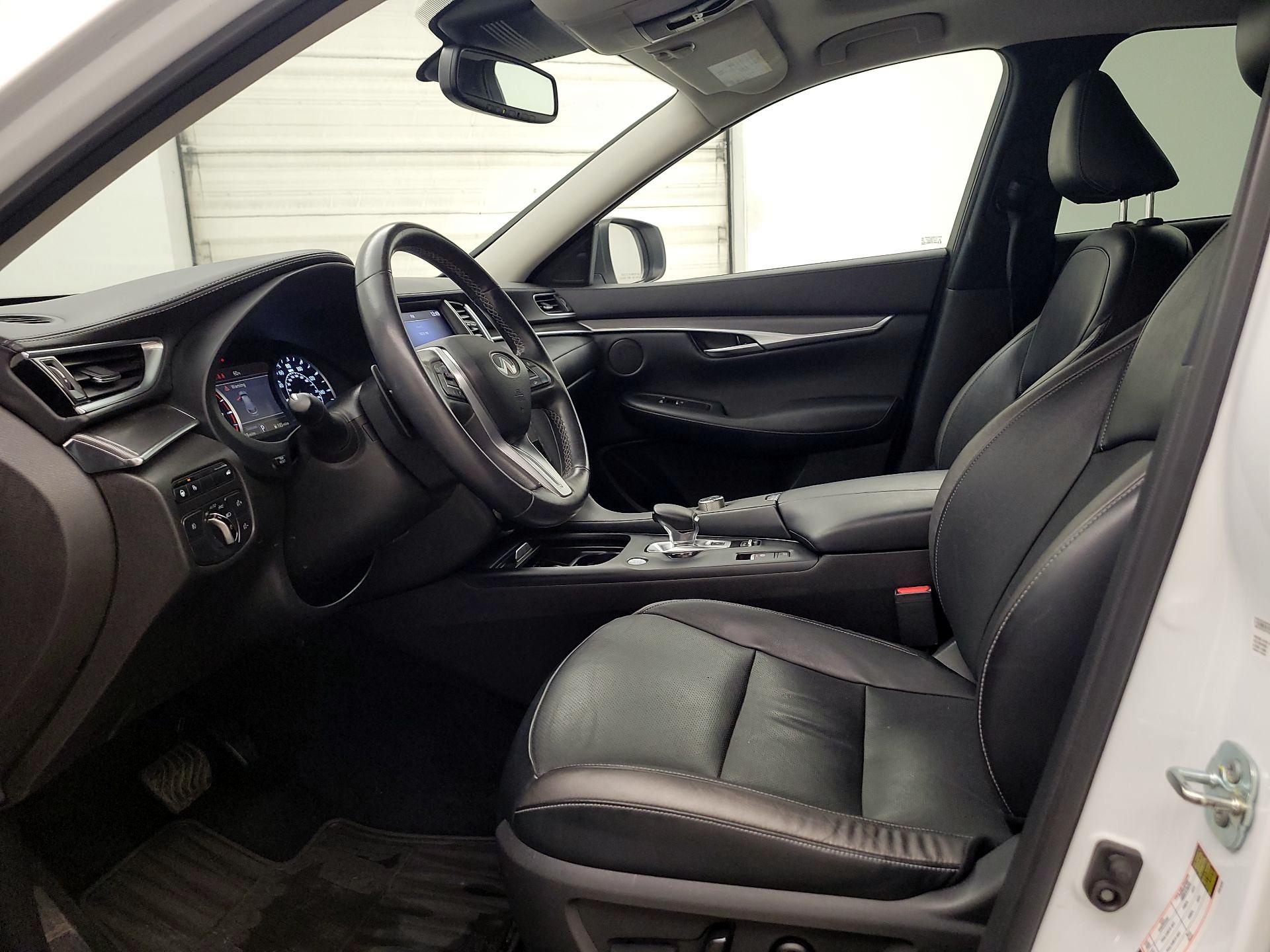 Thumbnail: 2022 INFINITI QX50 - 11