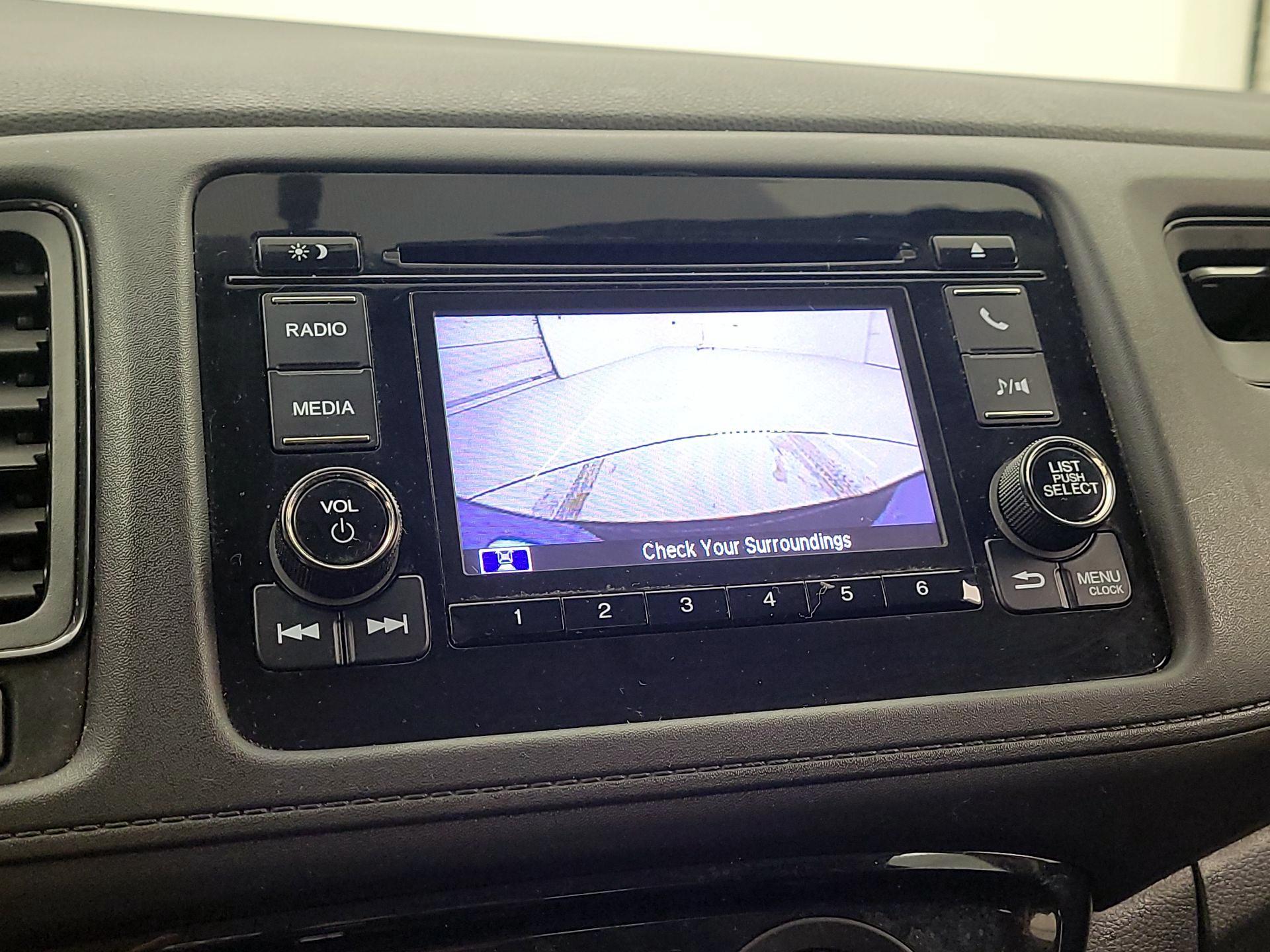 Thumbnail: 2022 Honda HR-V - 14