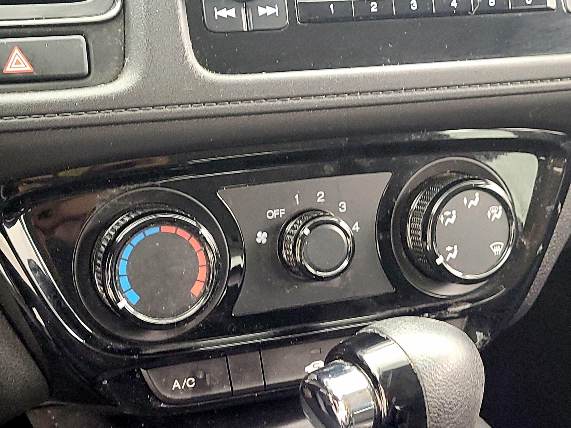 Thumbnail: 2022 Honda HR-V - 16