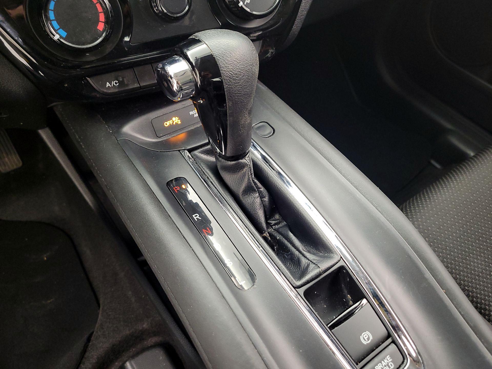 Thumbnail: 2022 Honda HR-V - 17