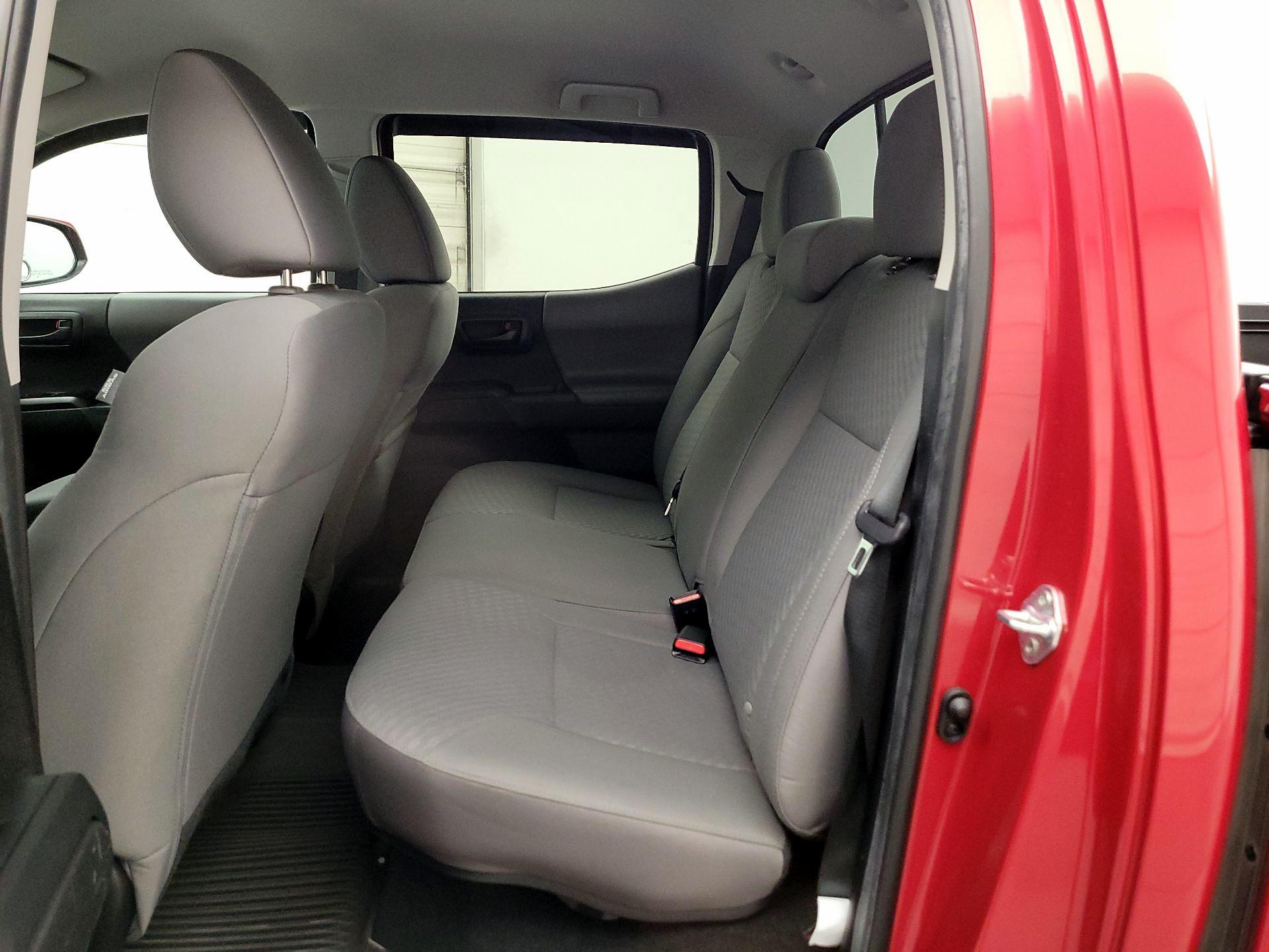 Thumbnail: 2022 Toyota Tacoma - 19