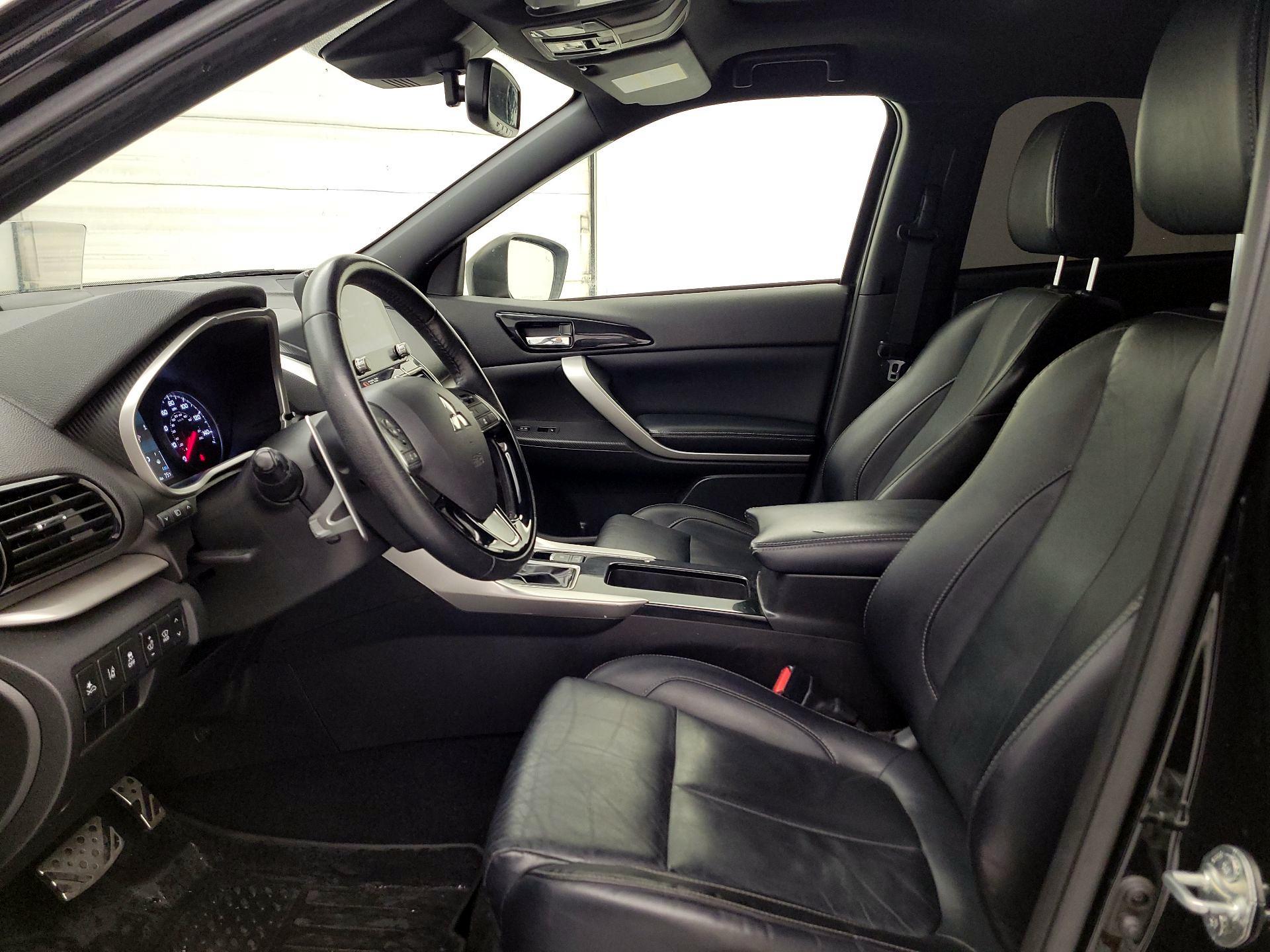 Thumbnail: 2023 Mitsubishi Eclipse Cross - 11