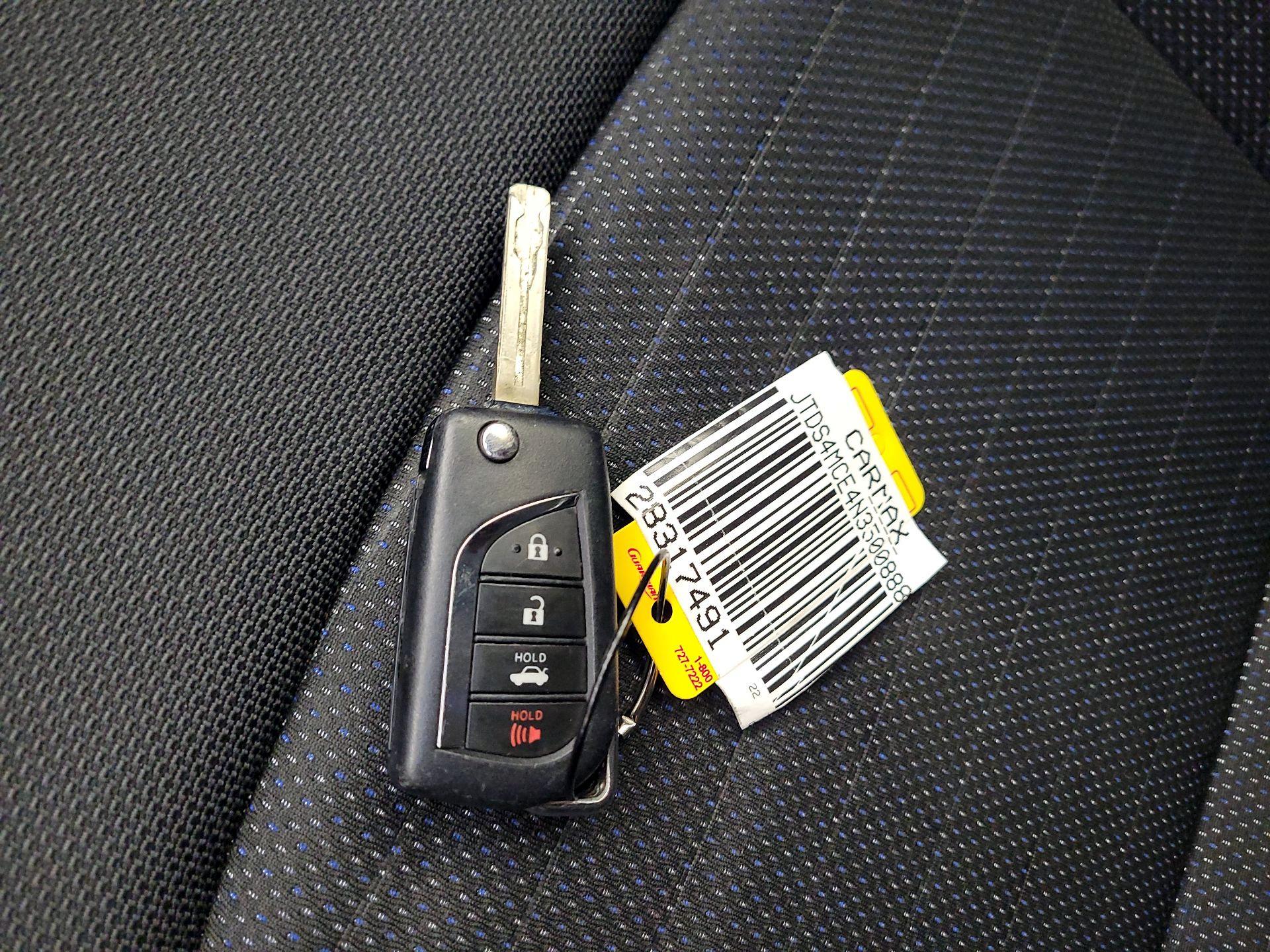 Thumbnail: 2022 Toyota Corolla - 20