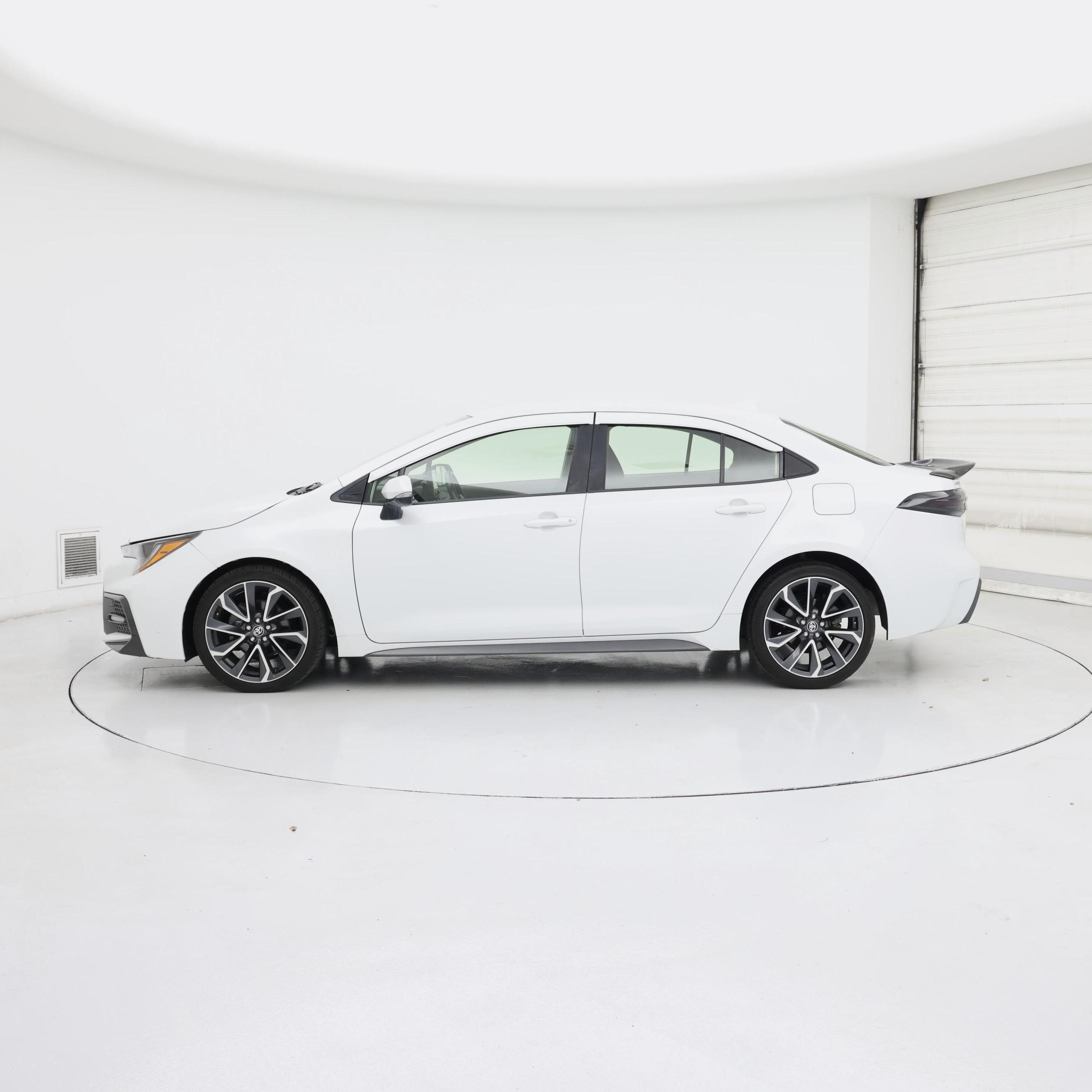 Thumbnail: 2022 Toyota Corolla - 3