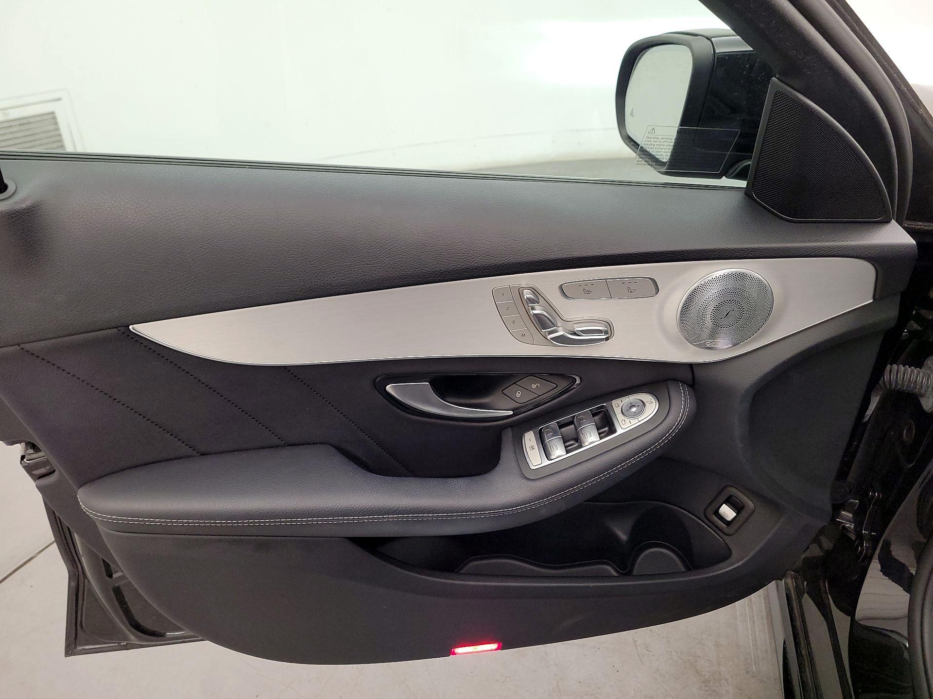 Thumbnail: 2021 Mercedes-Benz C-Class - 12