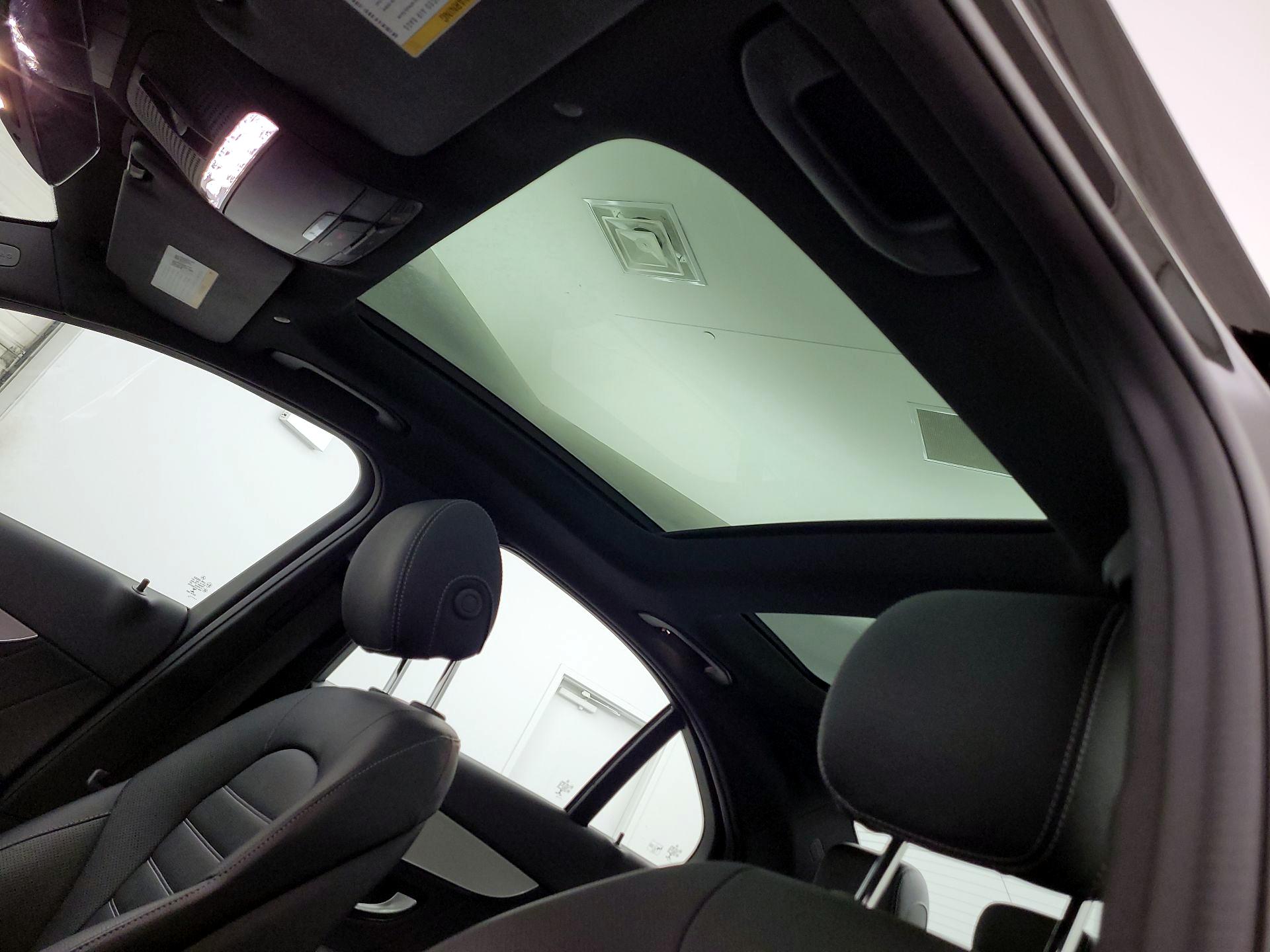 Thumbnail: 2021 Mercedes-Benz C-Class - 19