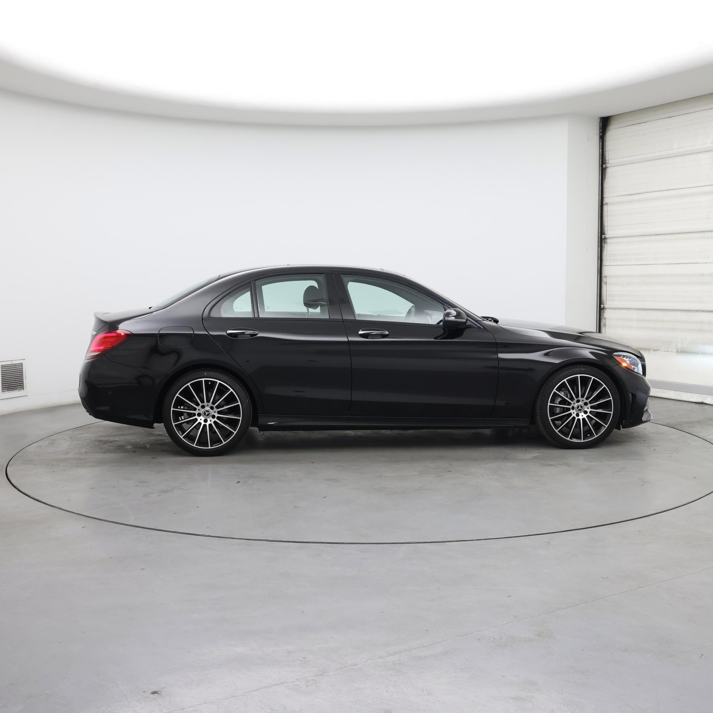 Thumbnail: 2021 Mercedes-Benz C-Class - 7