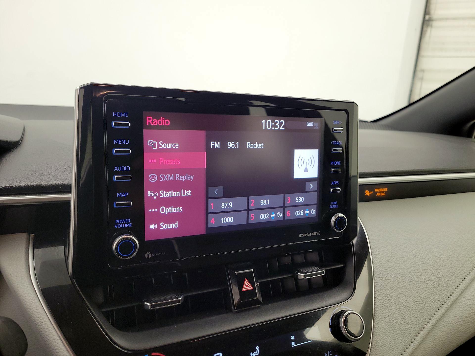 Thumbnail: 2021 Toyota Corolla - 15