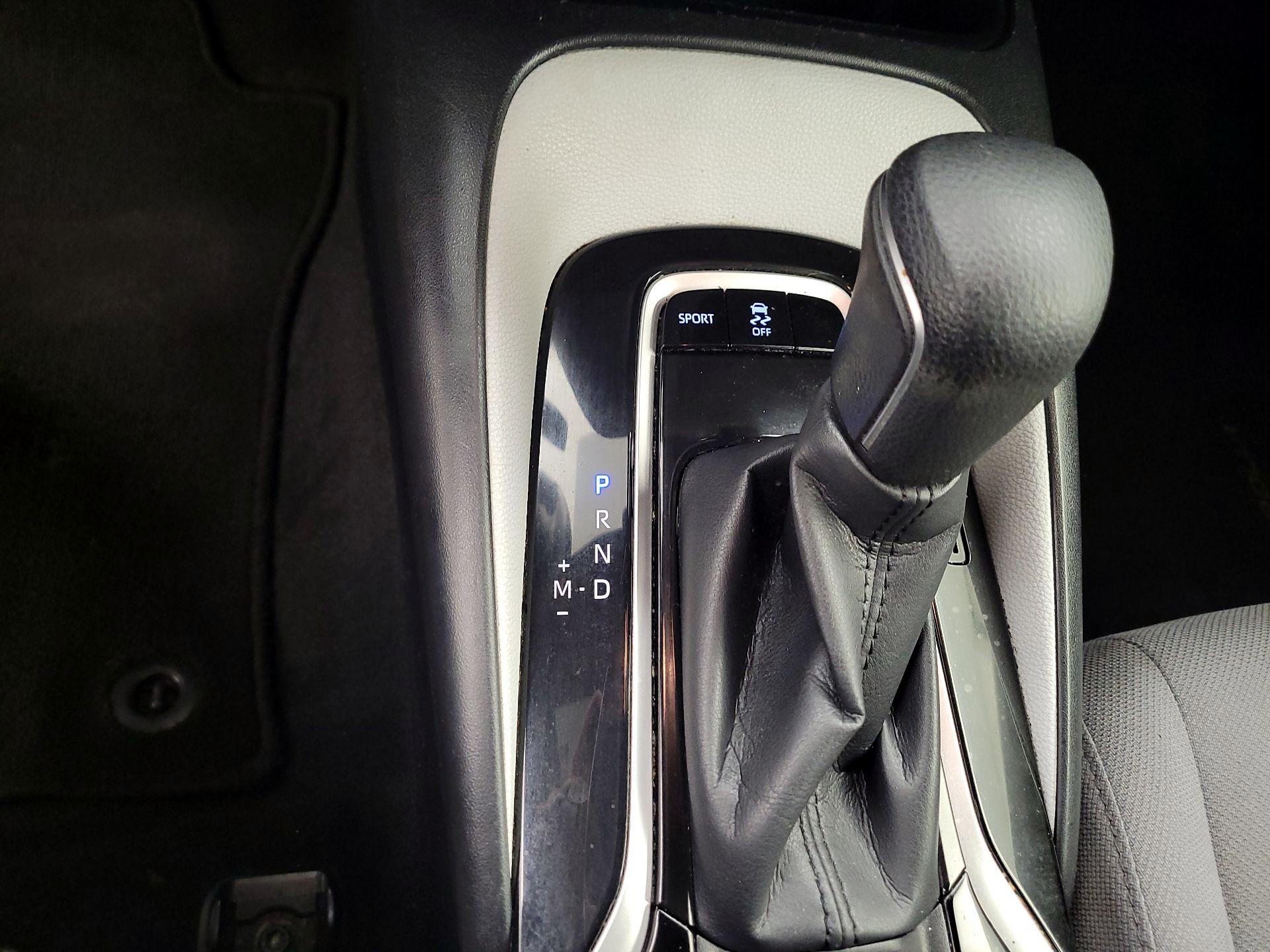 Thumbnail: 2021 Toyota Corolla - 17