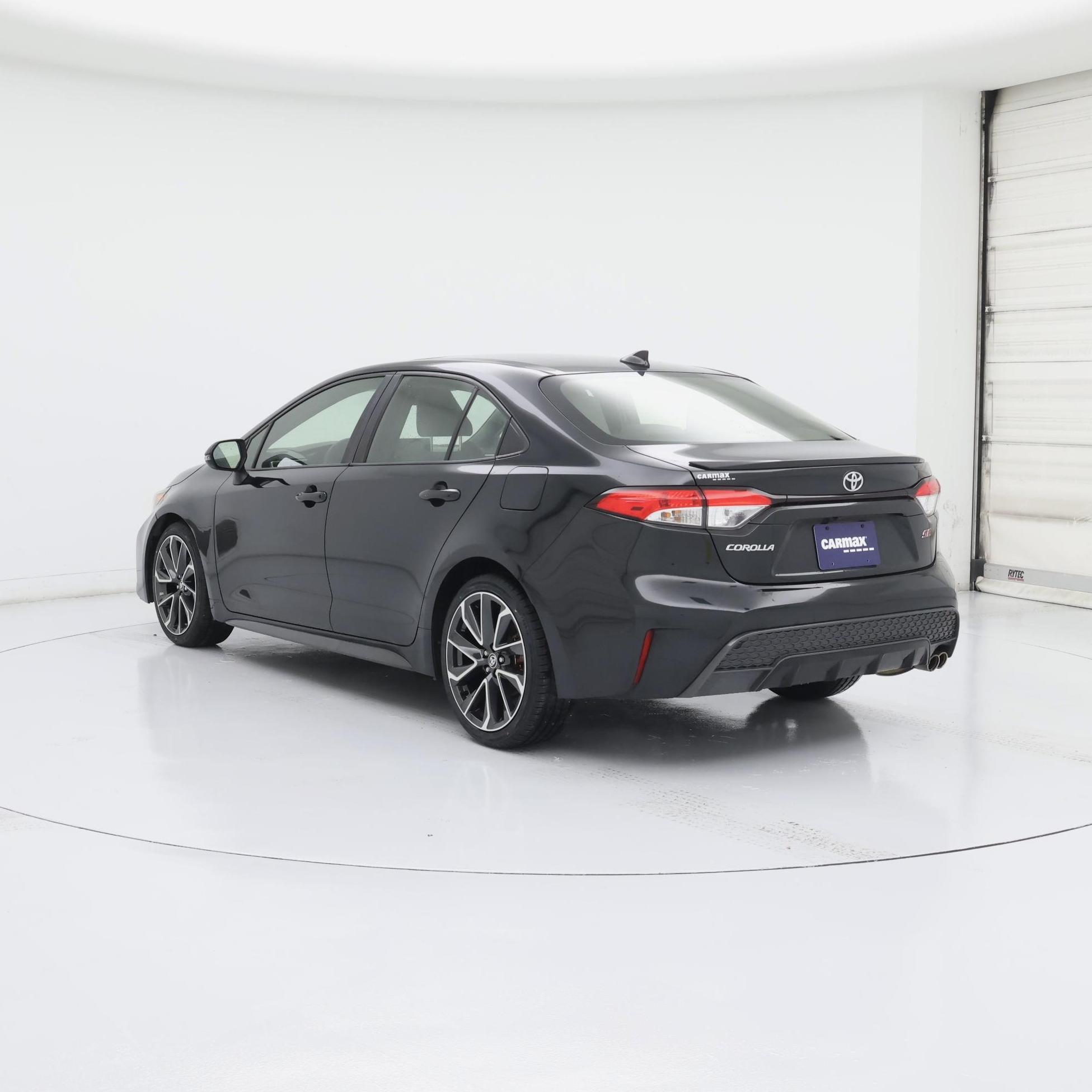 Thumbnail: 2021 Toyota Corolla - 2