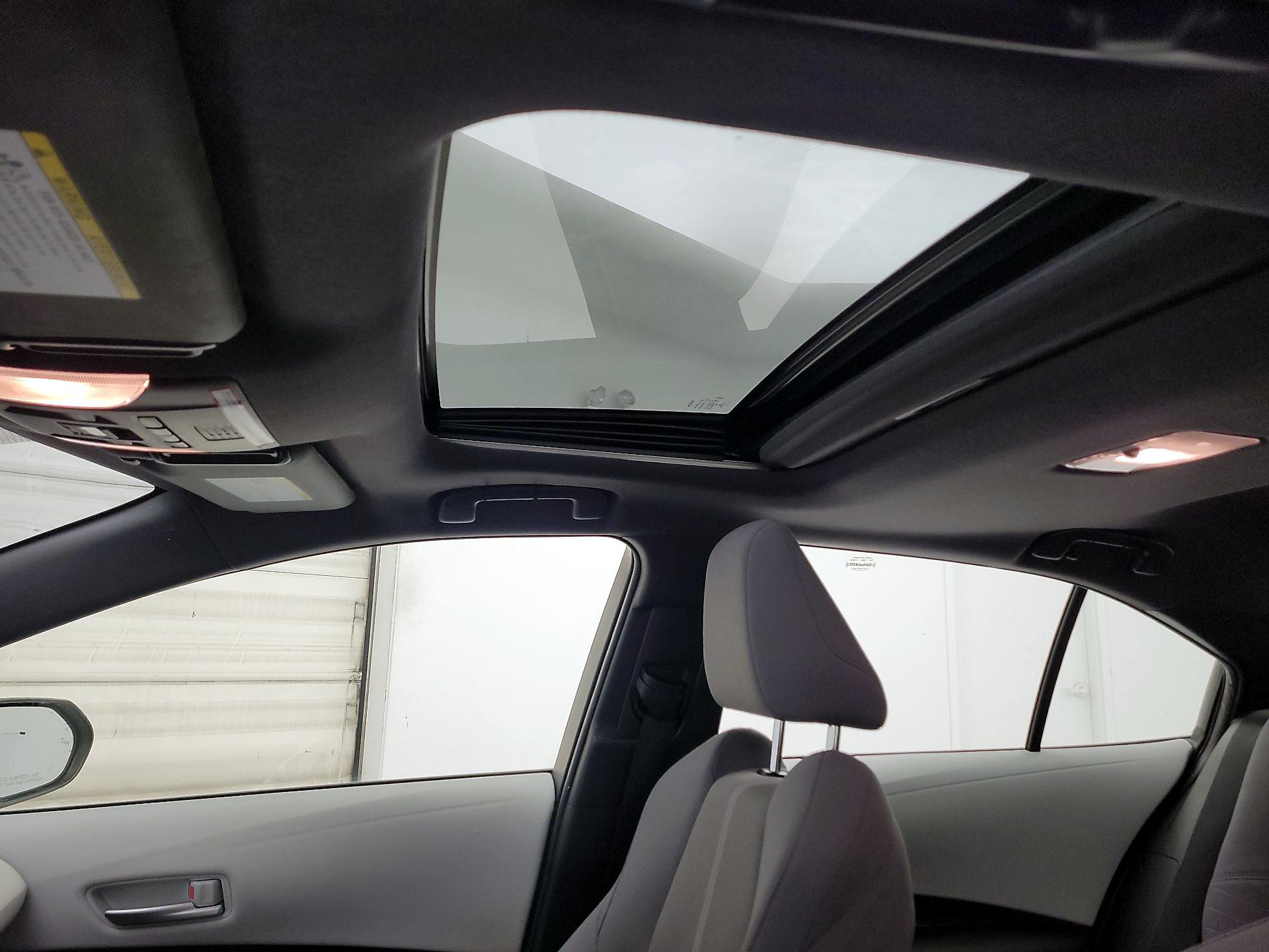 Thumbnail: 2021 Toyota Corolla - 19