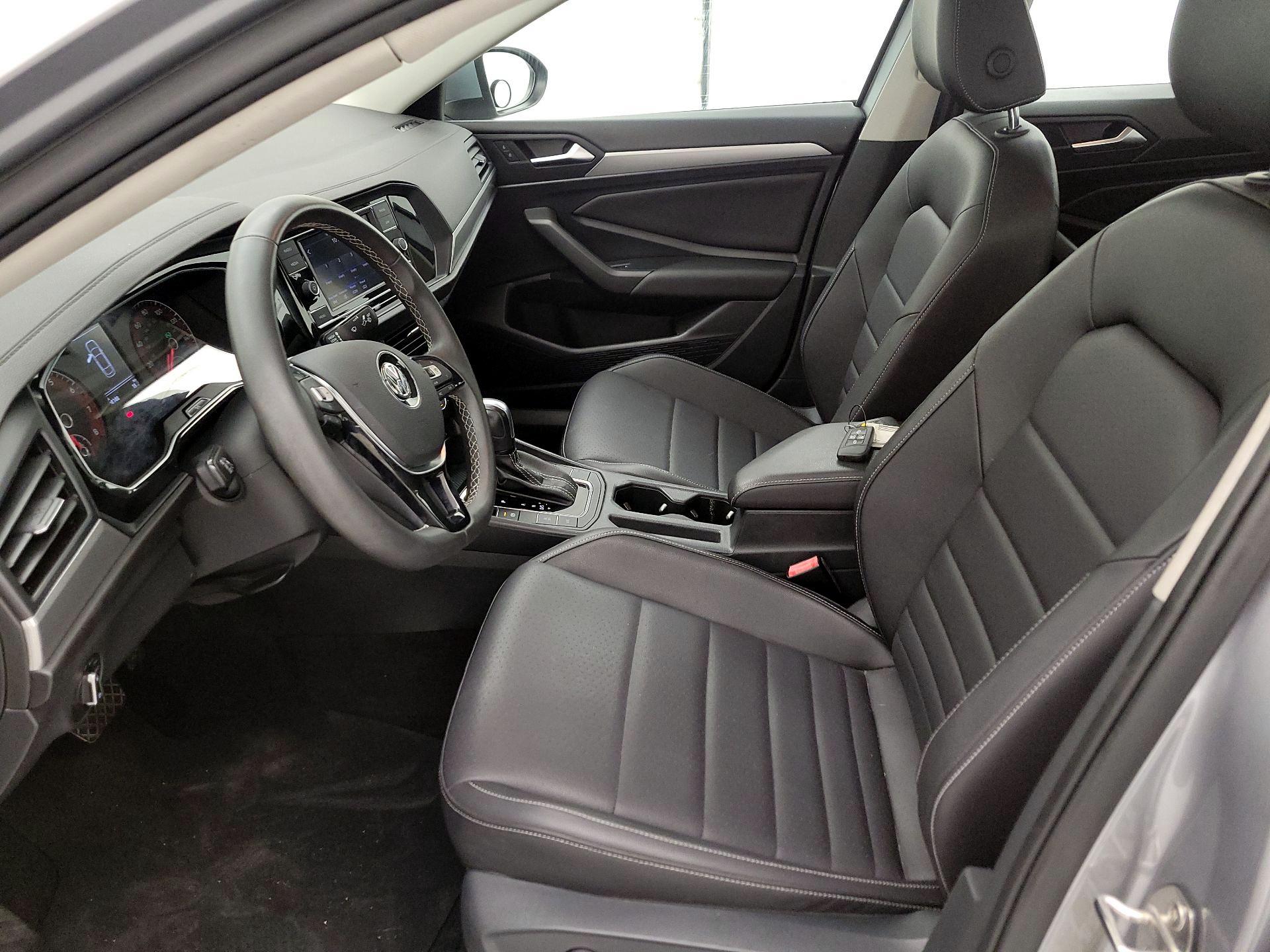 Thumbnail: 2021 Volkswagen Jetta - 11