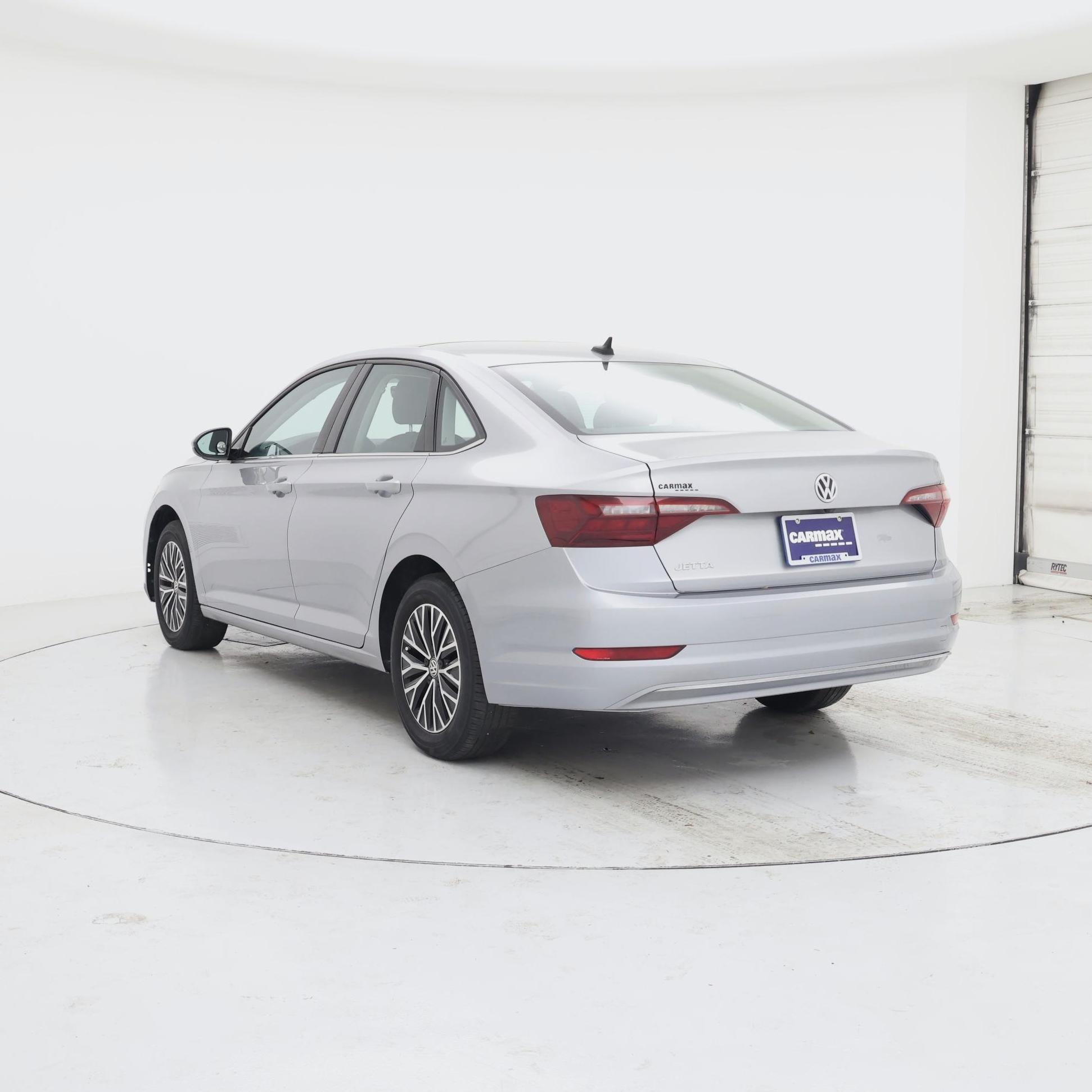 Thumbnail: 2021 Volkswagen Jetta - 2