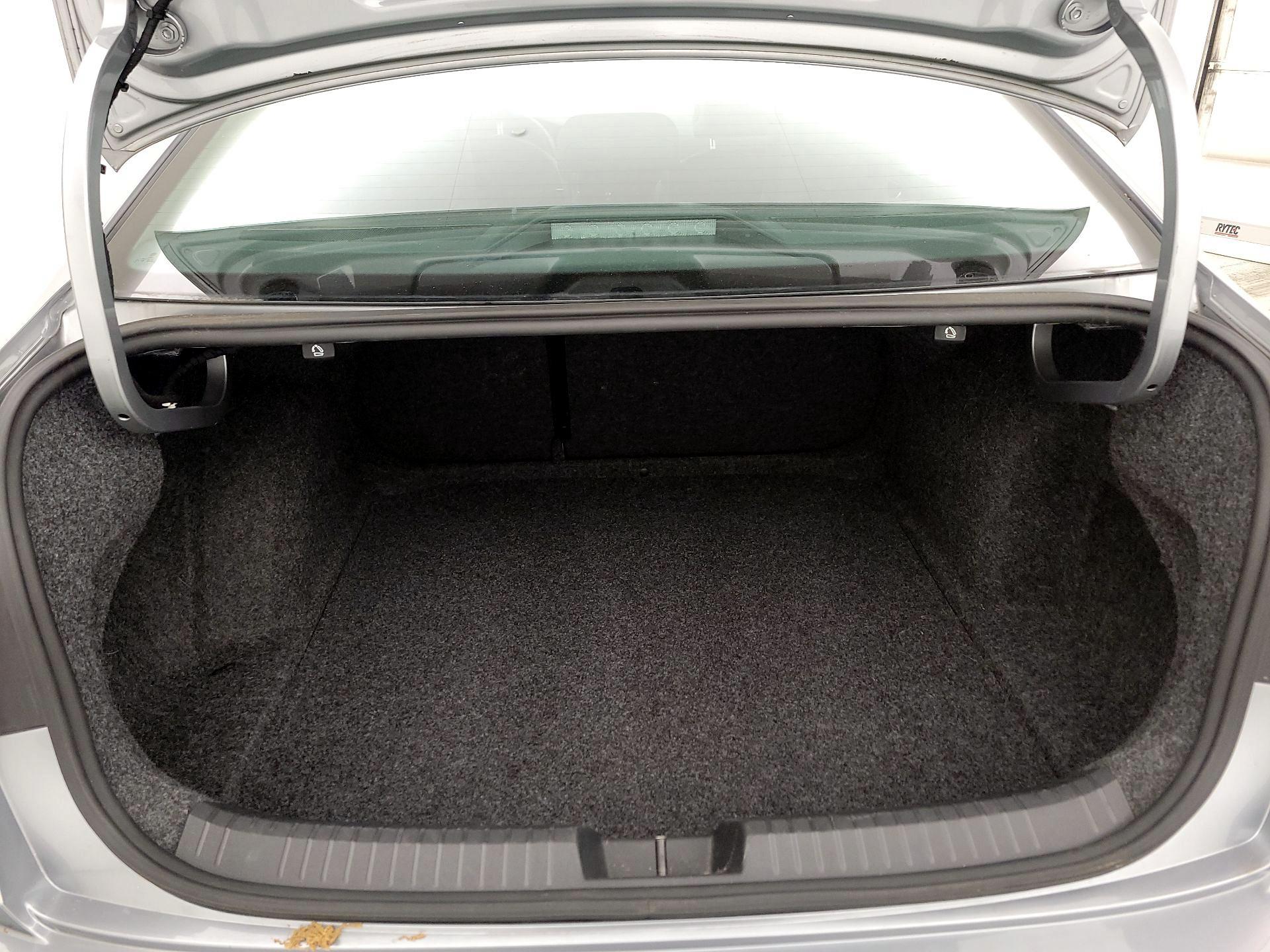 Thumbnail: 2021 Volkswagen Jetta - 20