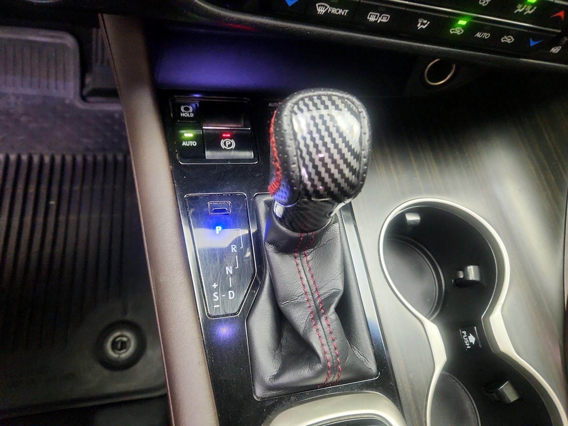 Thumbnail: 2017 Lexus RX - 18