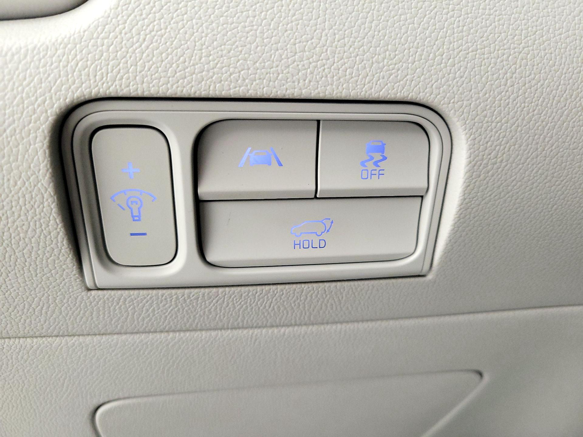 Thumbnail: 2023 Kia Sorento - 13