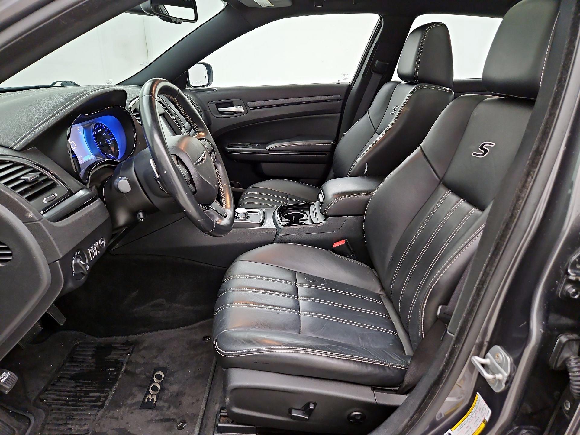 Thumbnail: 2015 Chrysler 300 - 11