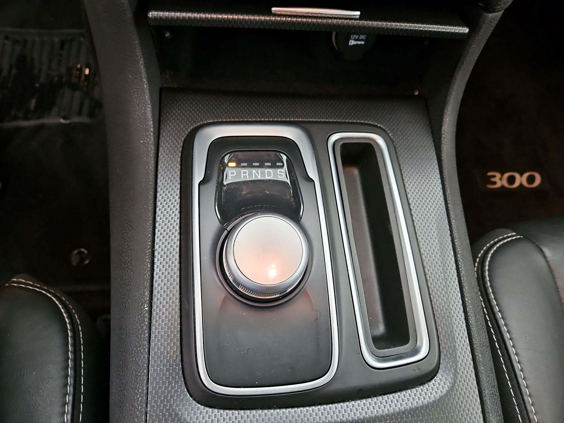 Thumbnail: 2015 Chrysler 300 - 18