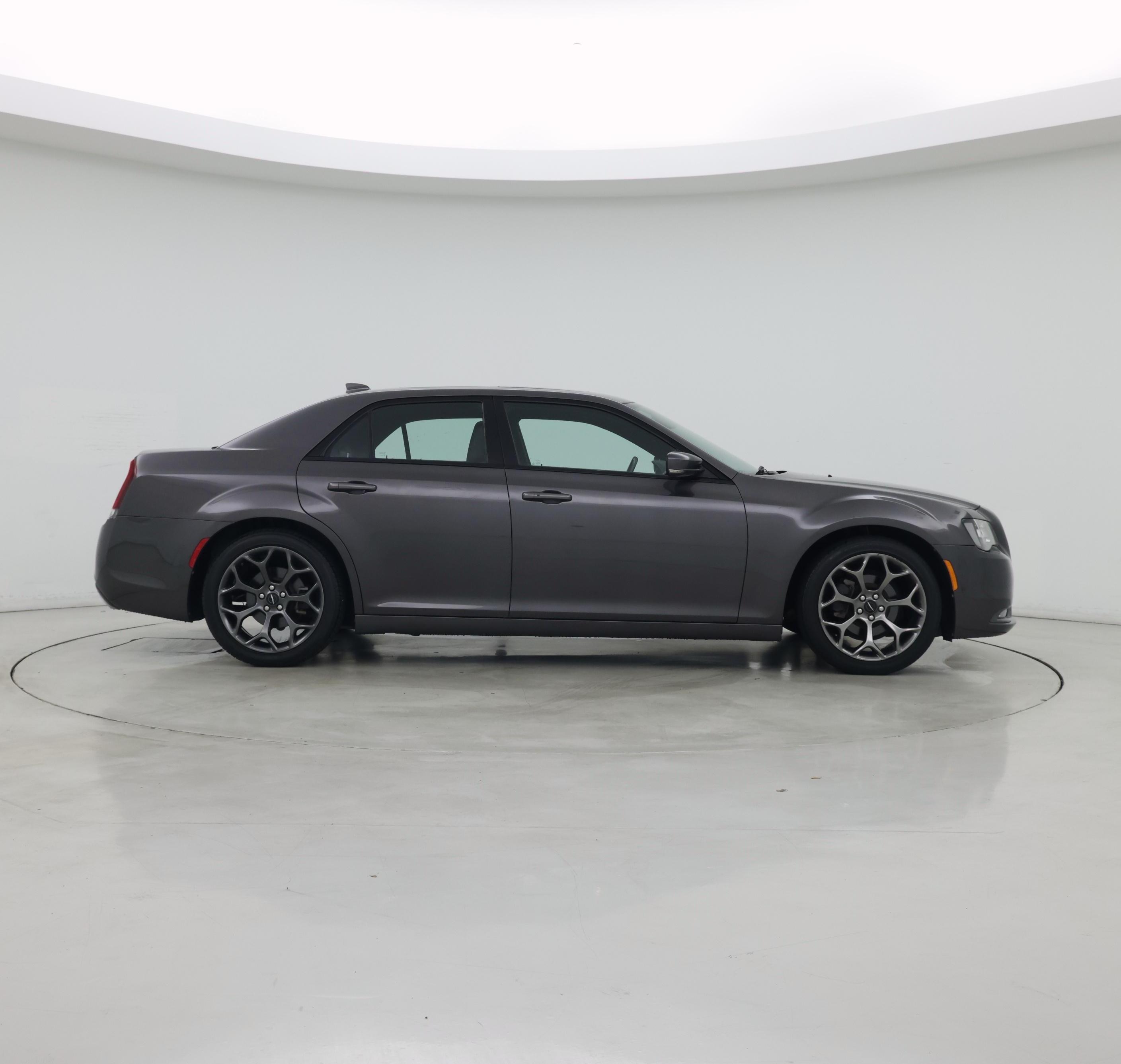 Thumbnail: 2015 Chrysler 300 - 7