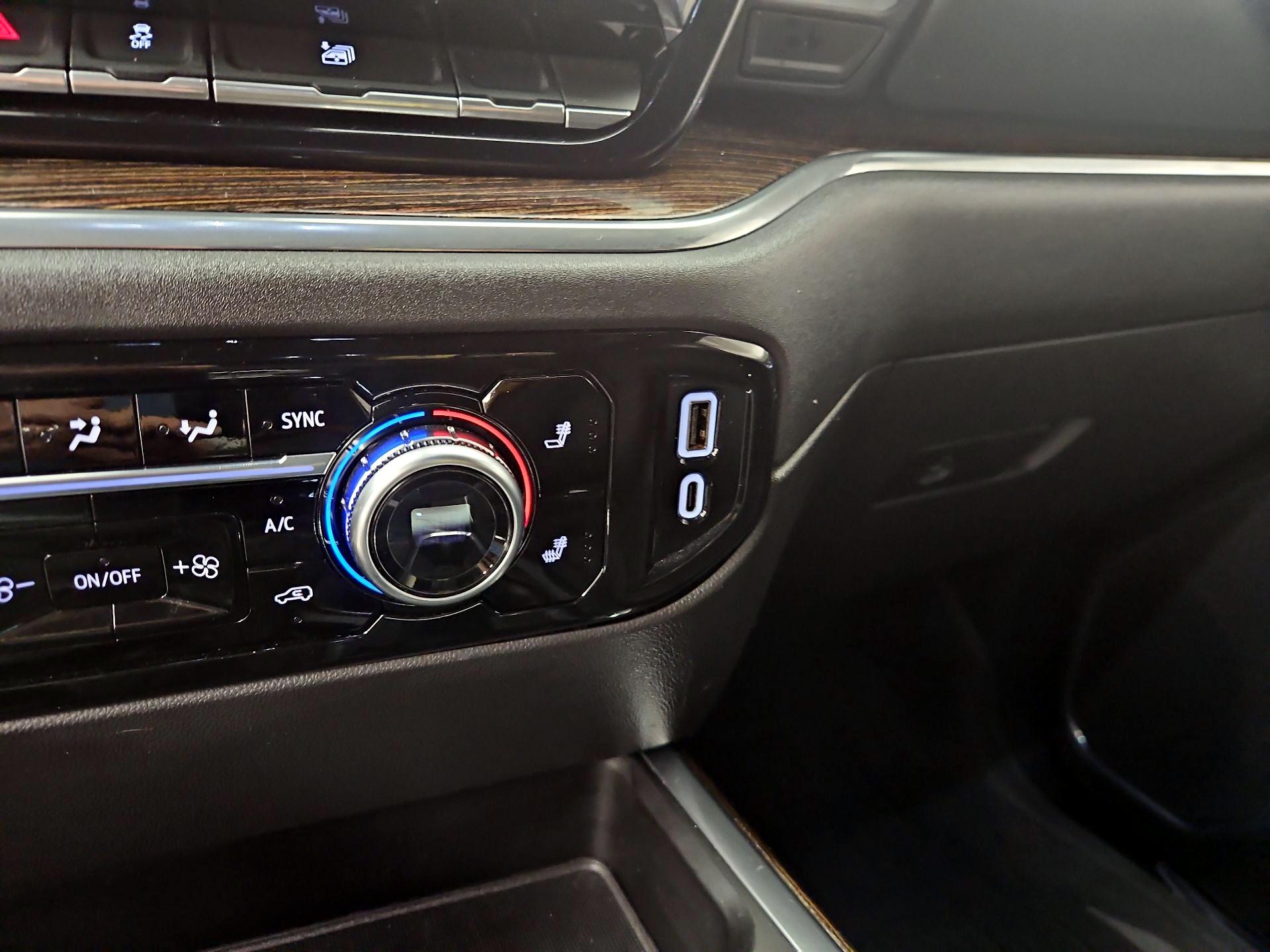 Thumbnail: 2023 GMC Sierra 1500 - 19