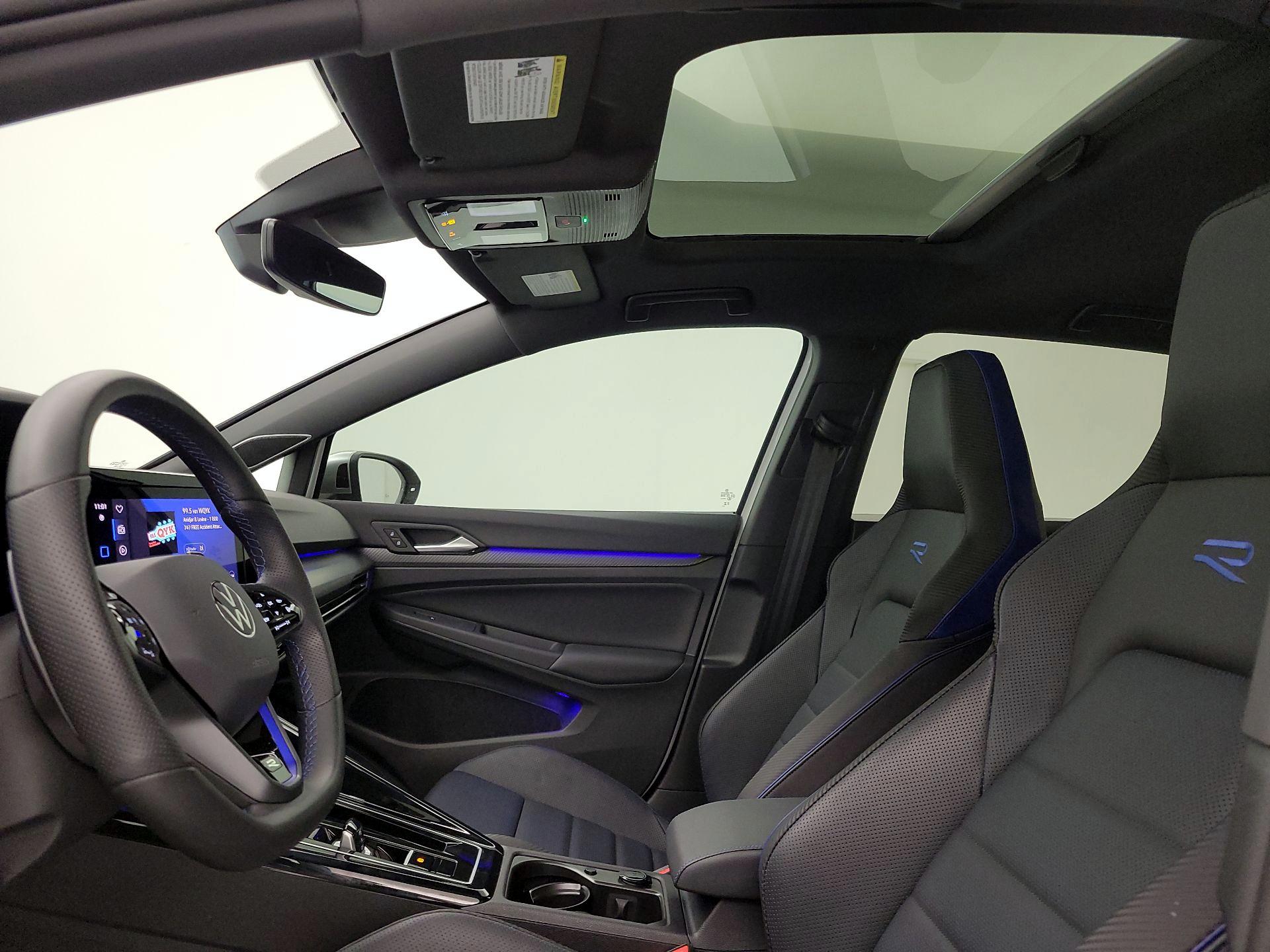 Thumbnail: 2024 Volkswagen Golf - 19