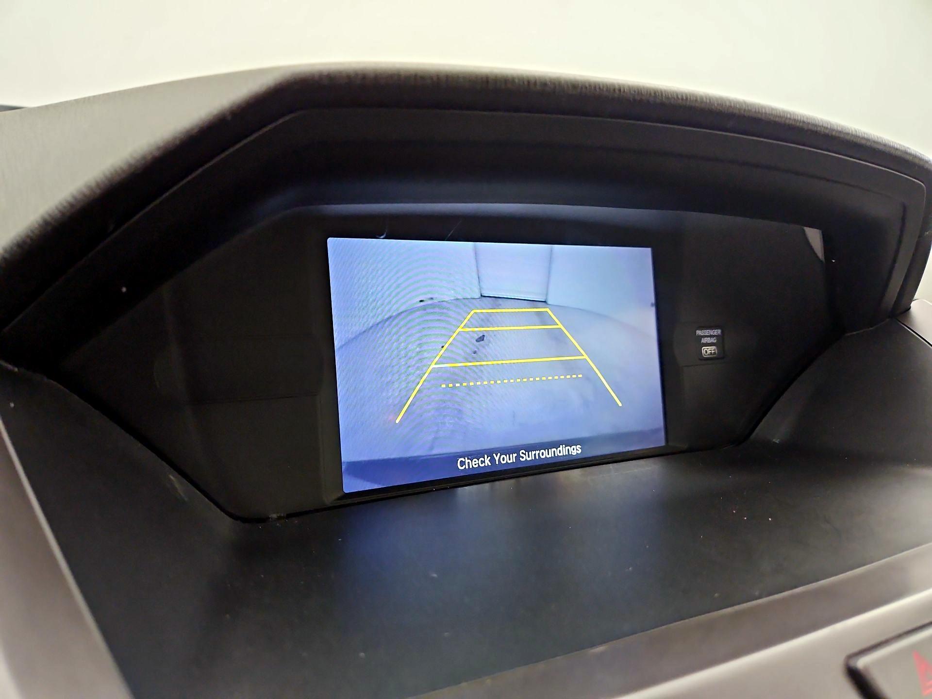 Thumbnail: 2015 Honda Odyssey - 14