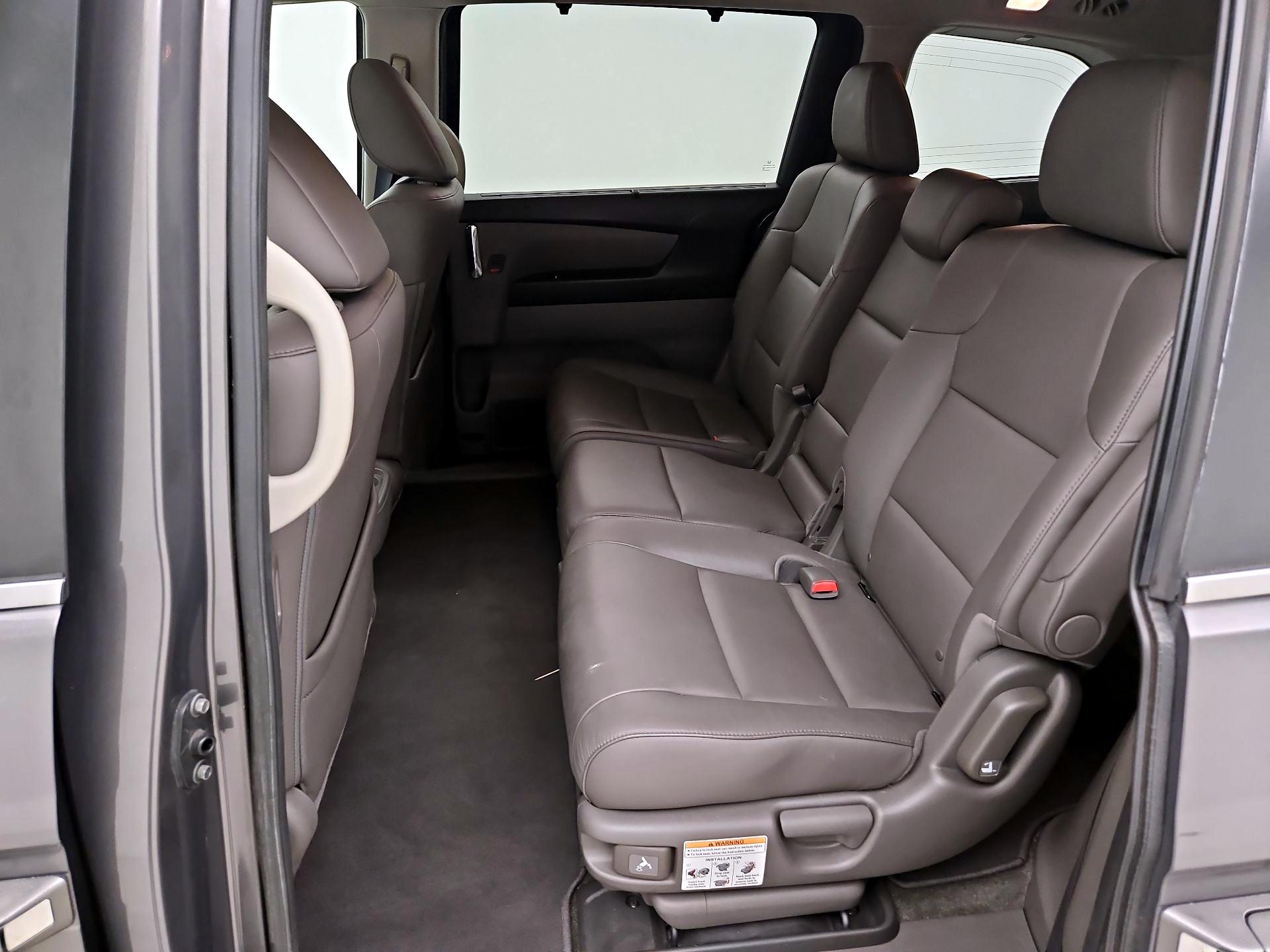 Thumbnail: 2015 Honda Odyssey - 20