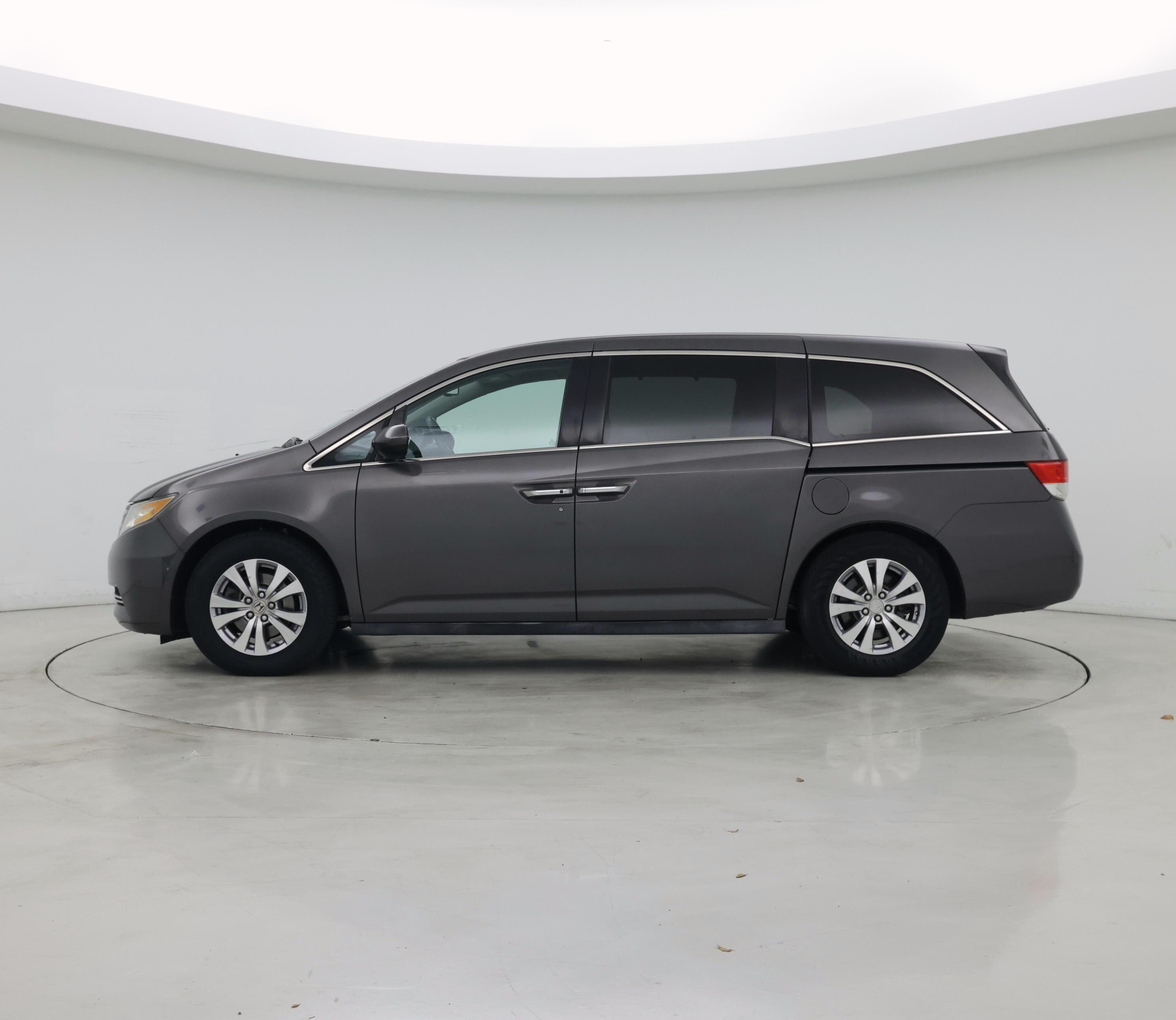 Thumbnail: 2015 Honda Odyssey - 3