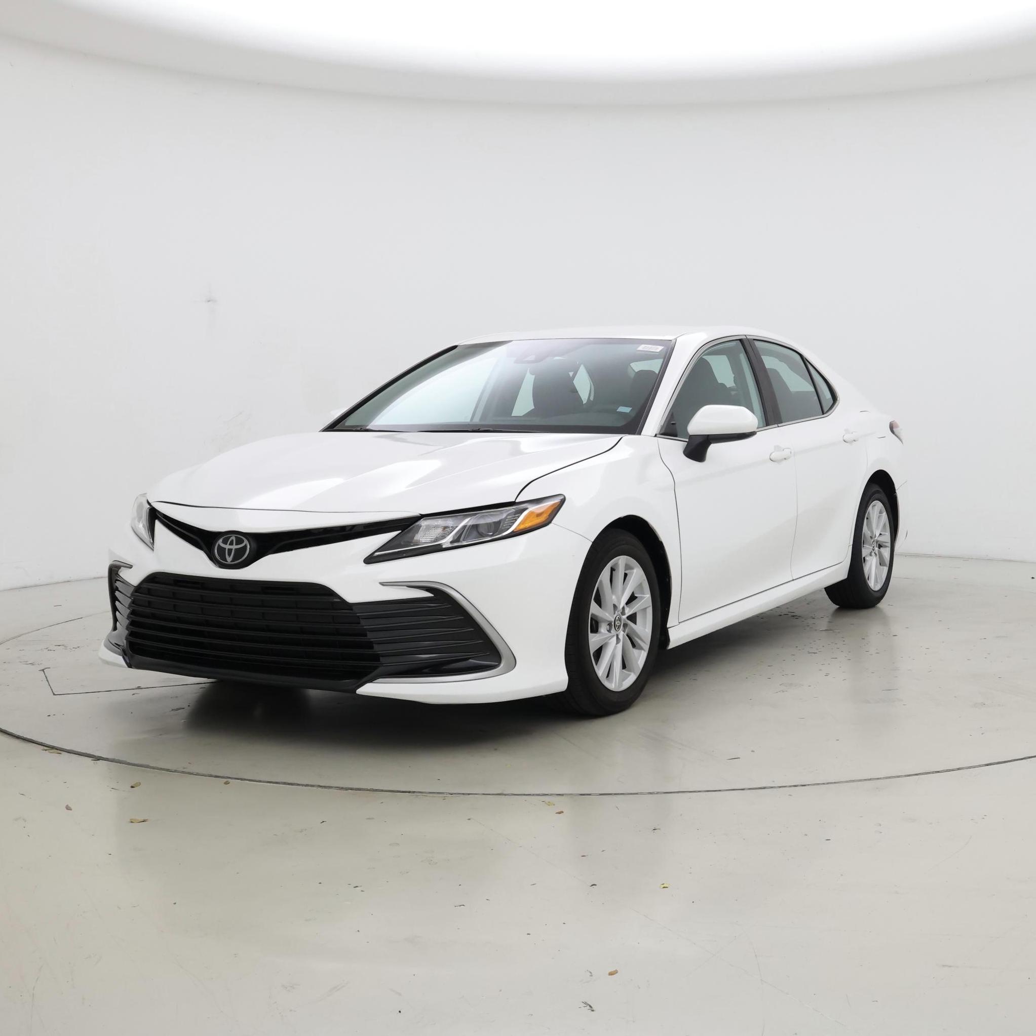 Thumbnail: 2022 Toyota Camry - 4