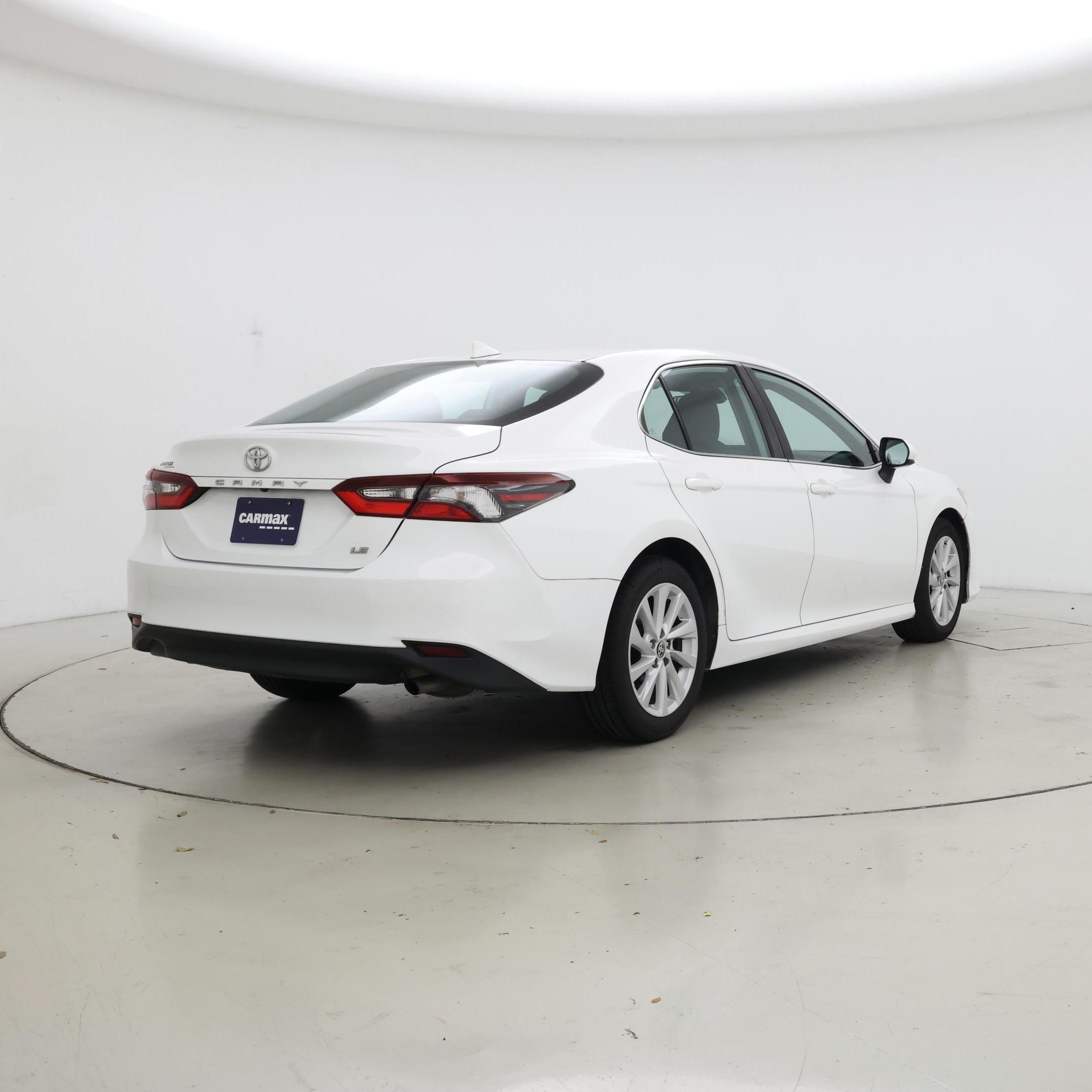 Thumbnail: 2022 Toyota Camry - 8