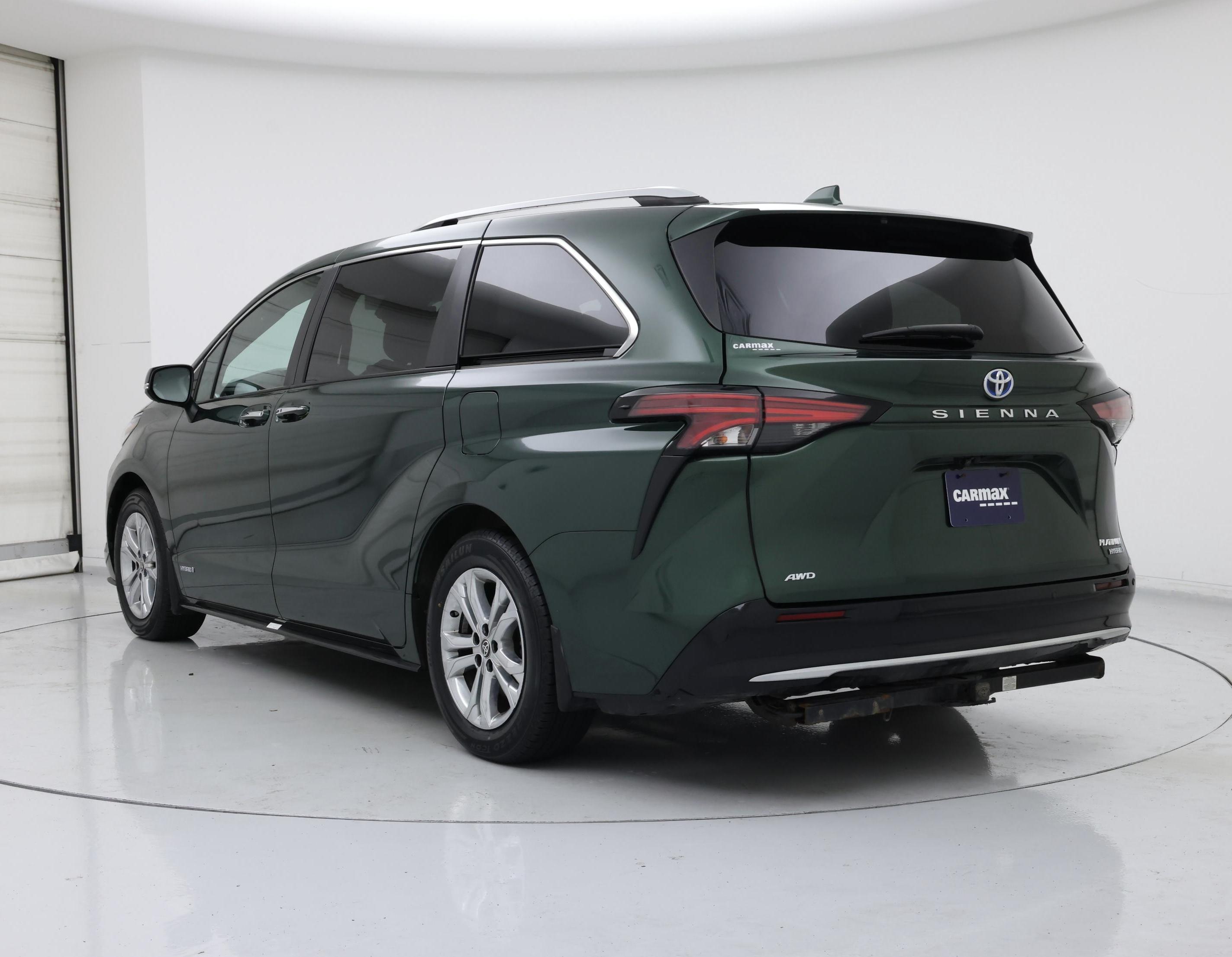 Thumbnail: 2021 Toyota Sienna - 2