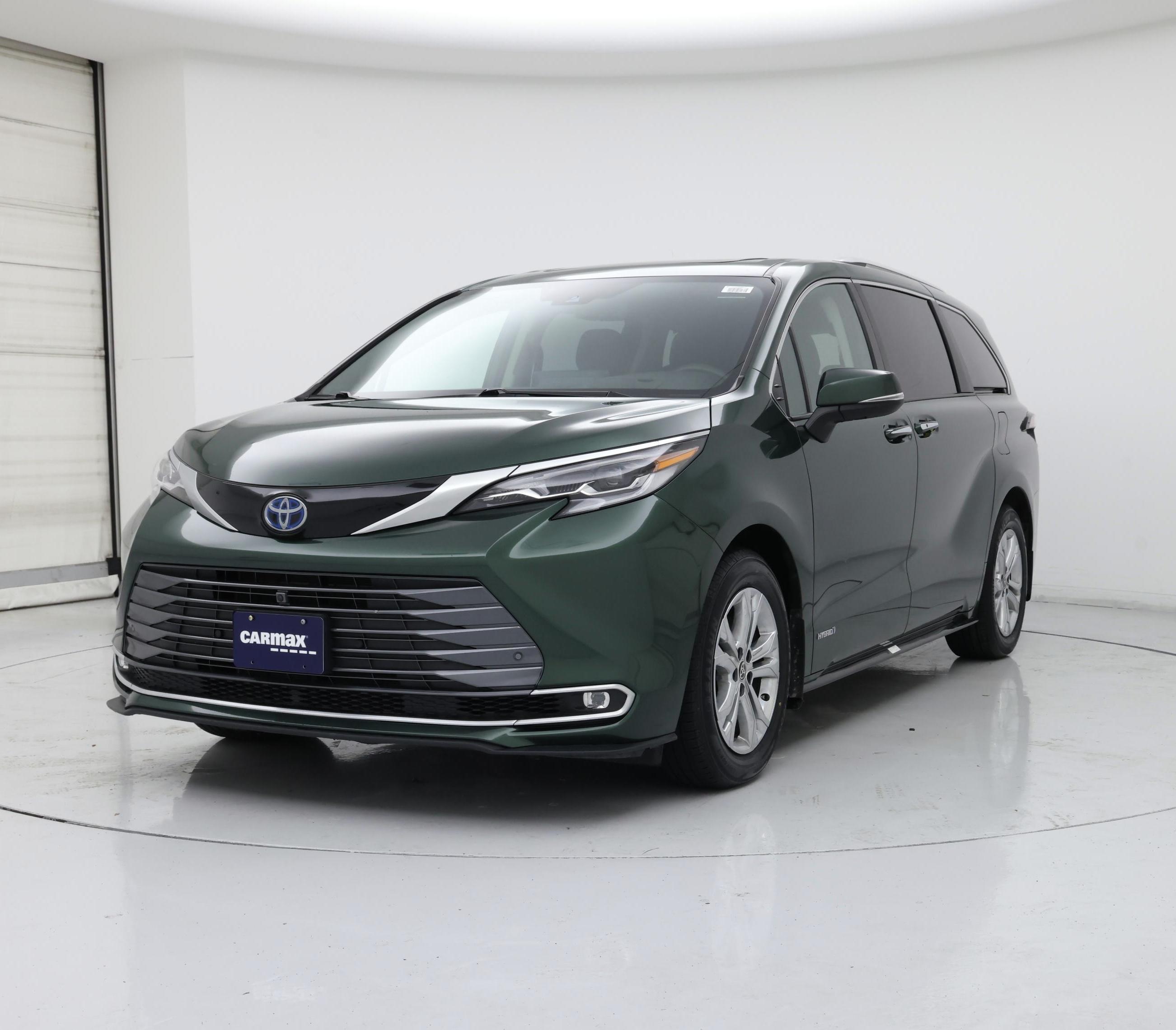 Thumbnail: 2021 Toyota Sienna - 4