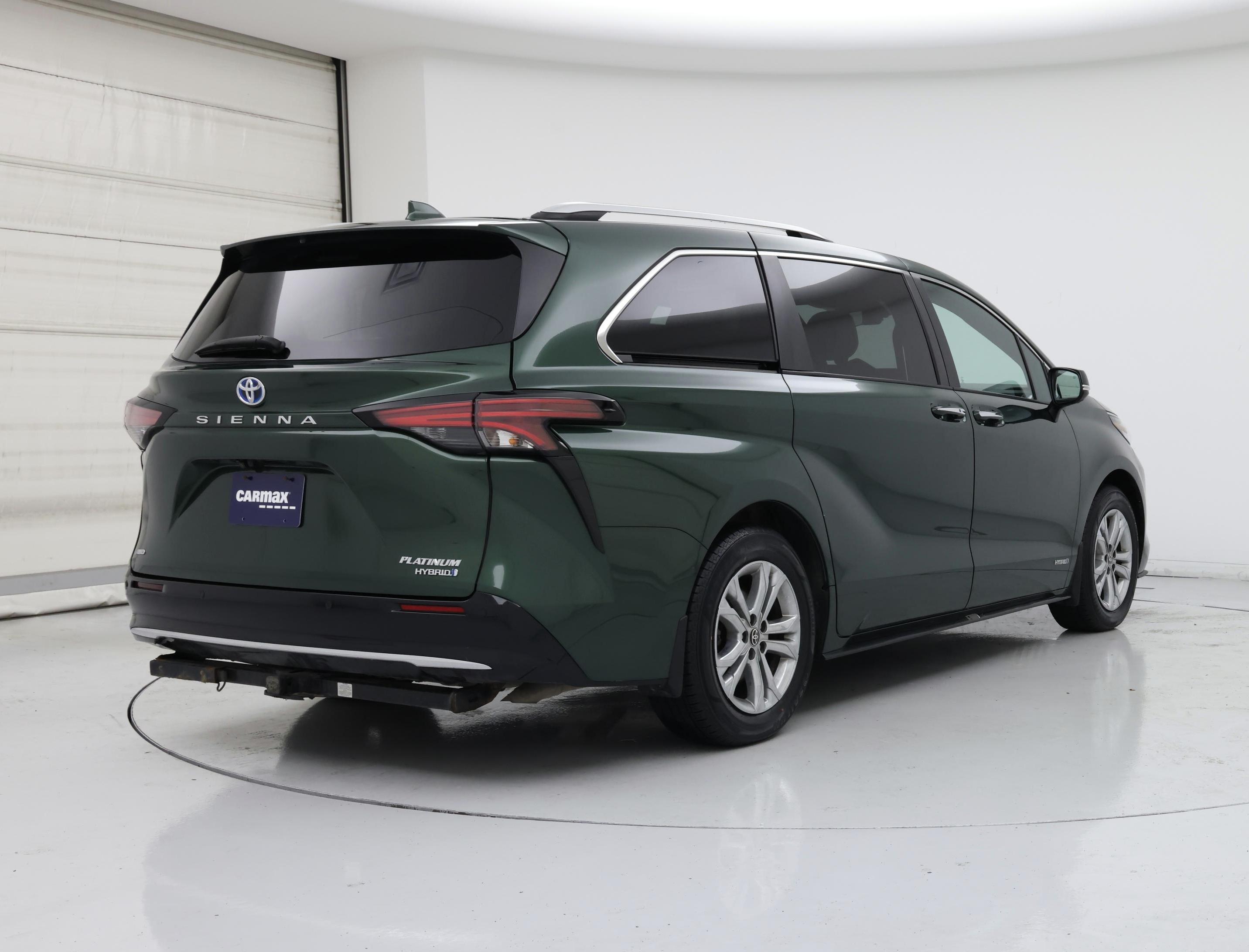 Thumbnail: 2021 Toyota Sienna - 8
