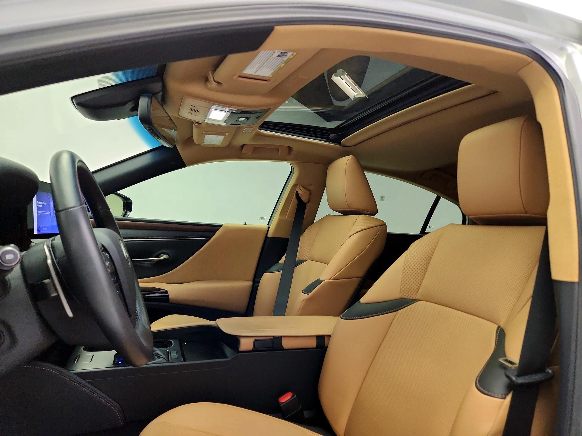 Thumbnail: 2025 Lexus ES - 20