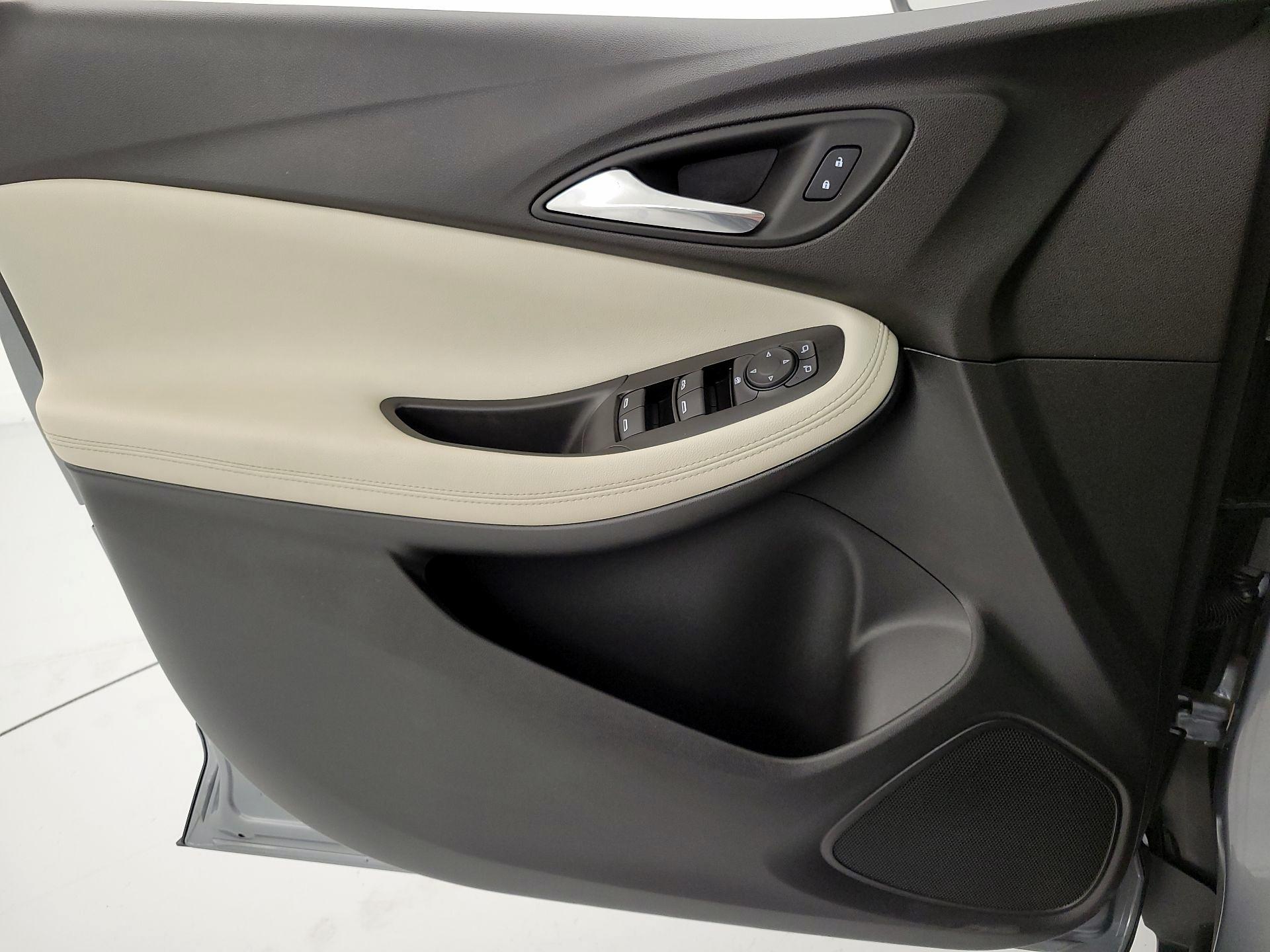 Thumbnail: 2023 Buick Encore GX - 12