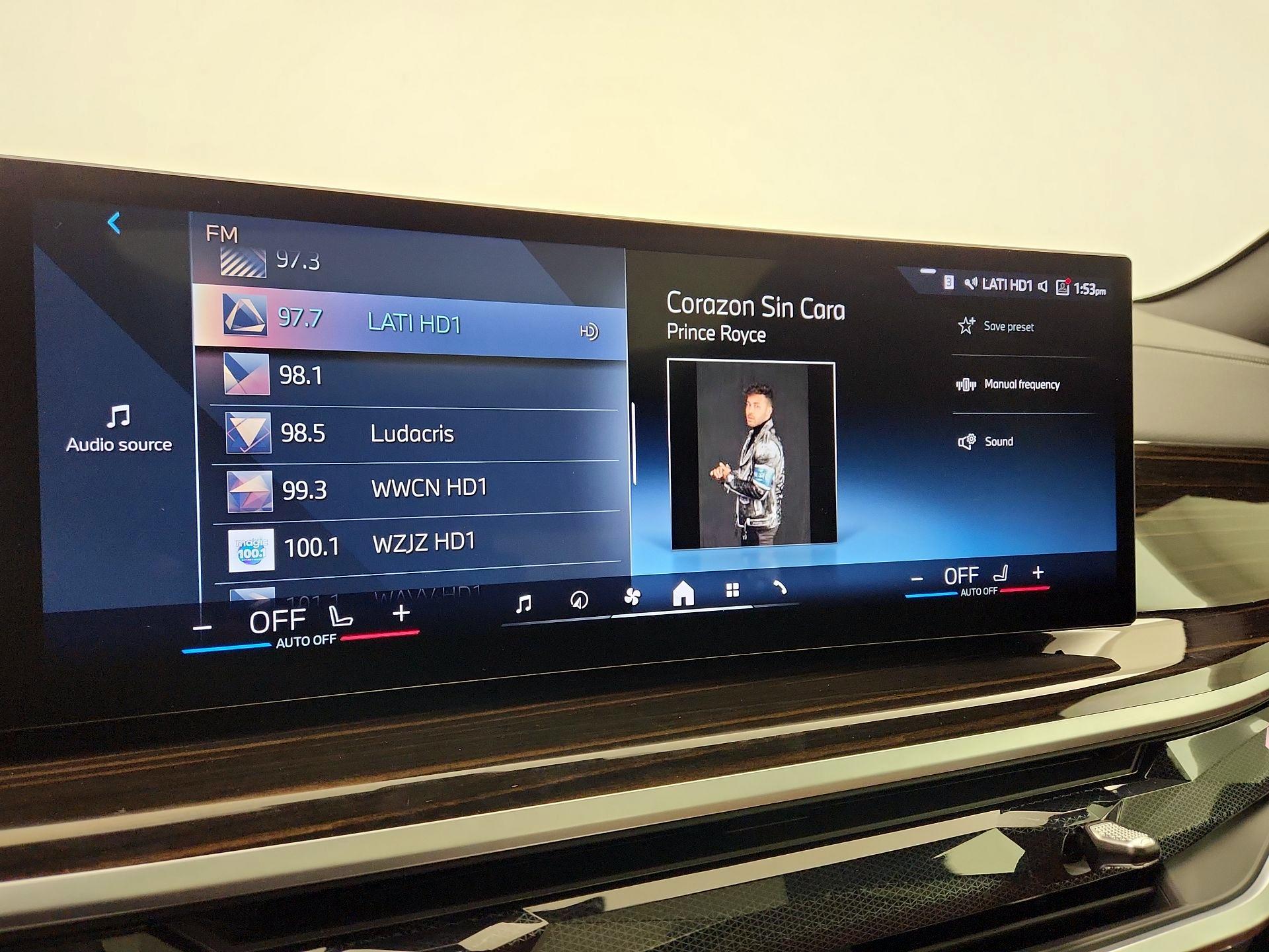 Thumbnail: 2026 BMW X5 - 16