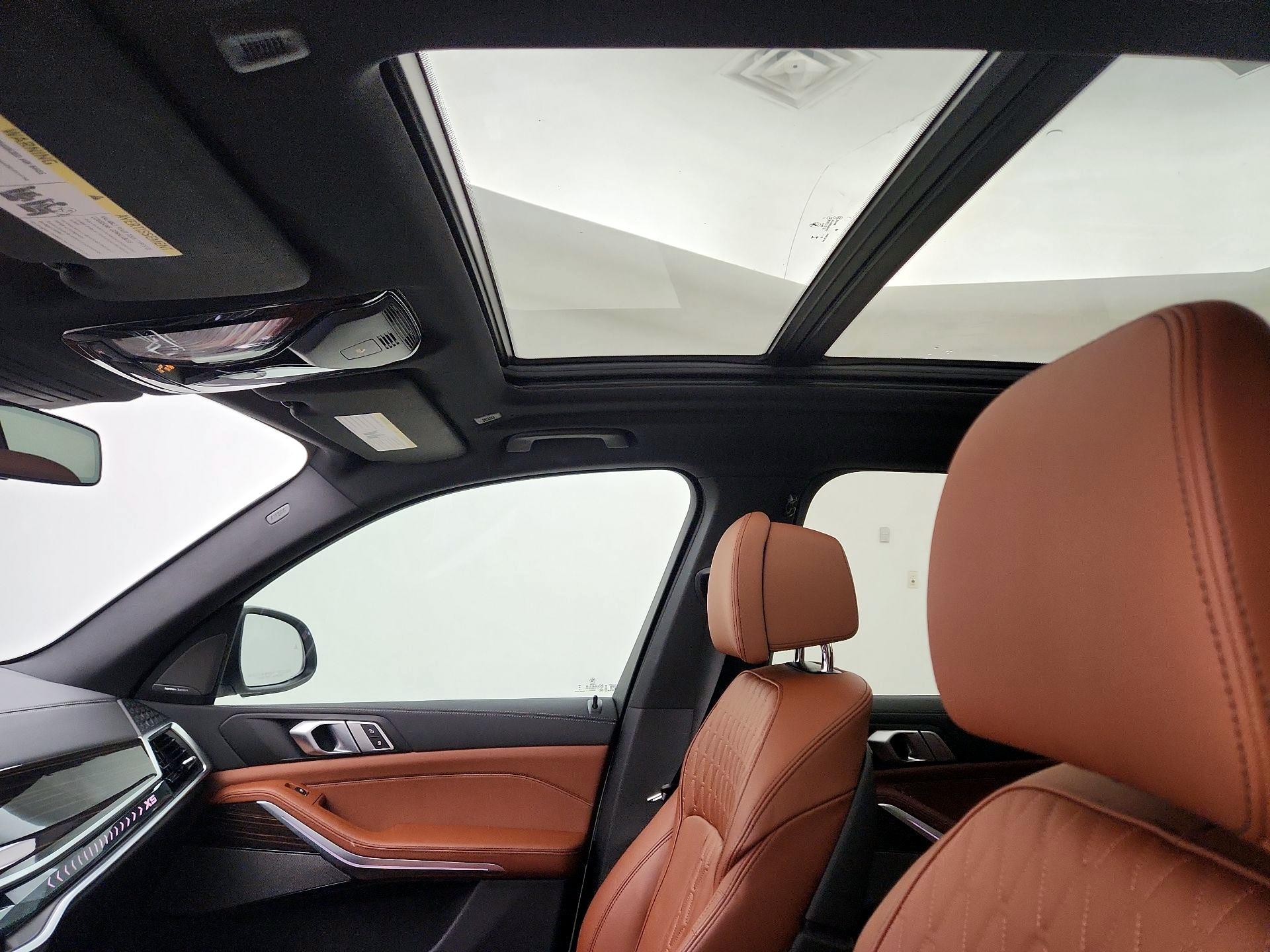 Thumbnail: 2026 BMW X5 - 20