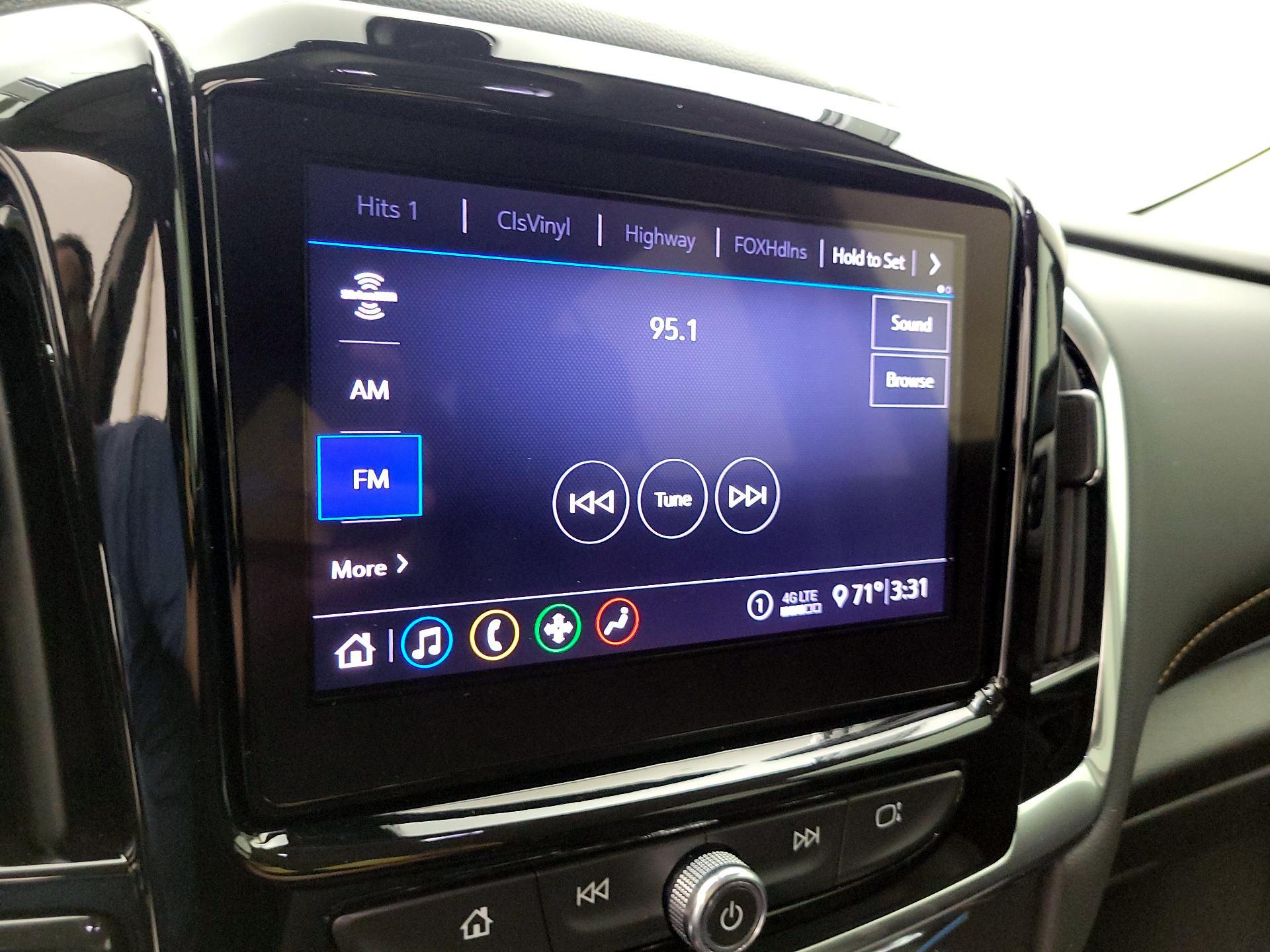 Thumbnail: 2021 Chevrolet Traverse - 15