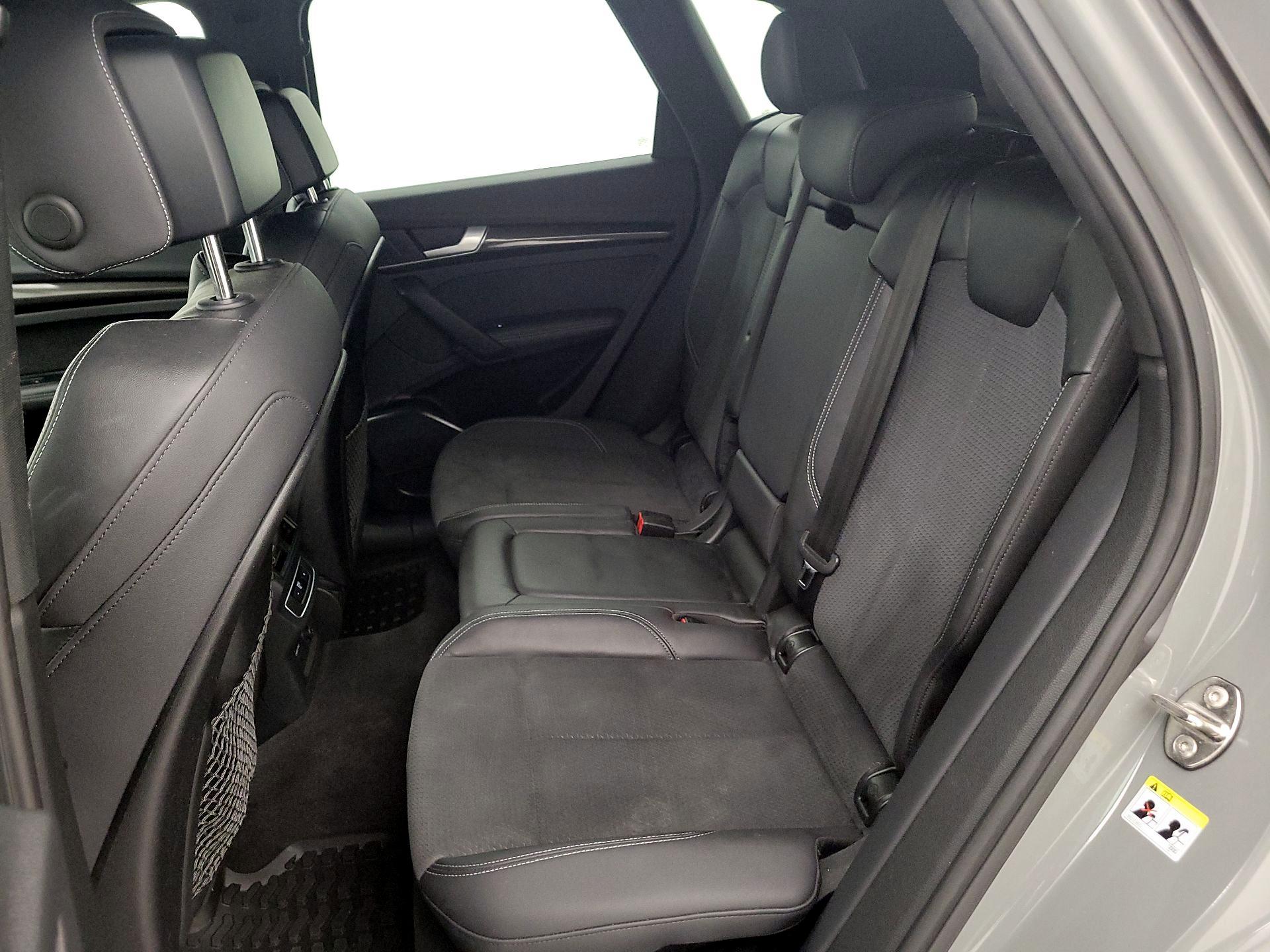 Thumbnail: 2022 Audi SQ5 - 20