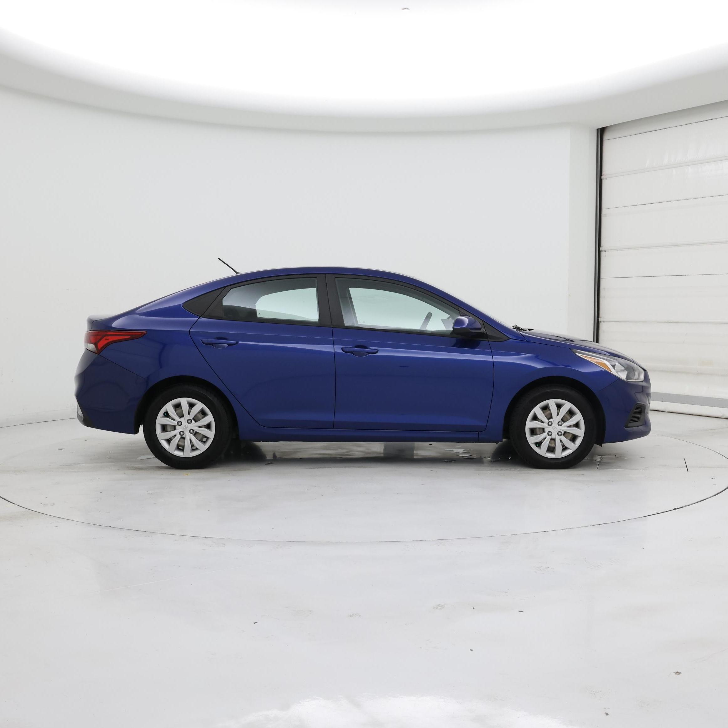 Thumbnail: 2022 Hyundai Accent - 7