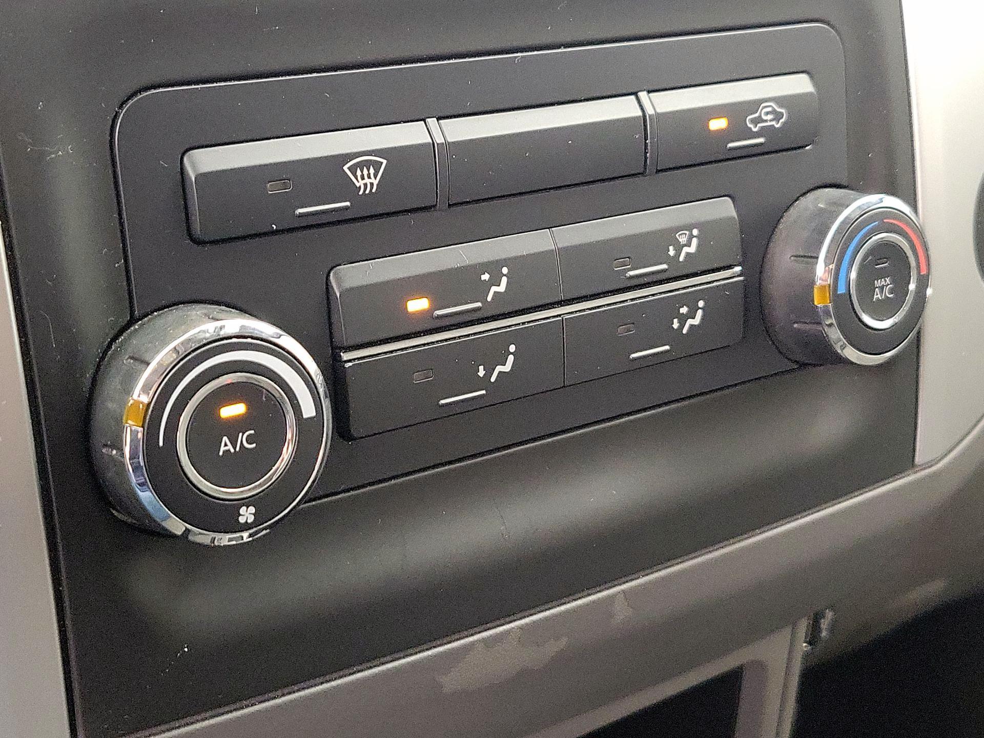 Thumbnail: 2021 Nissan Frontier - 16