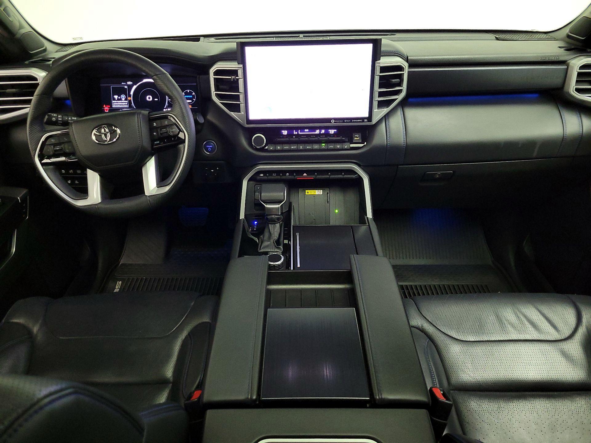 Thumbnail: 2023 Toyota Sequoia - 9