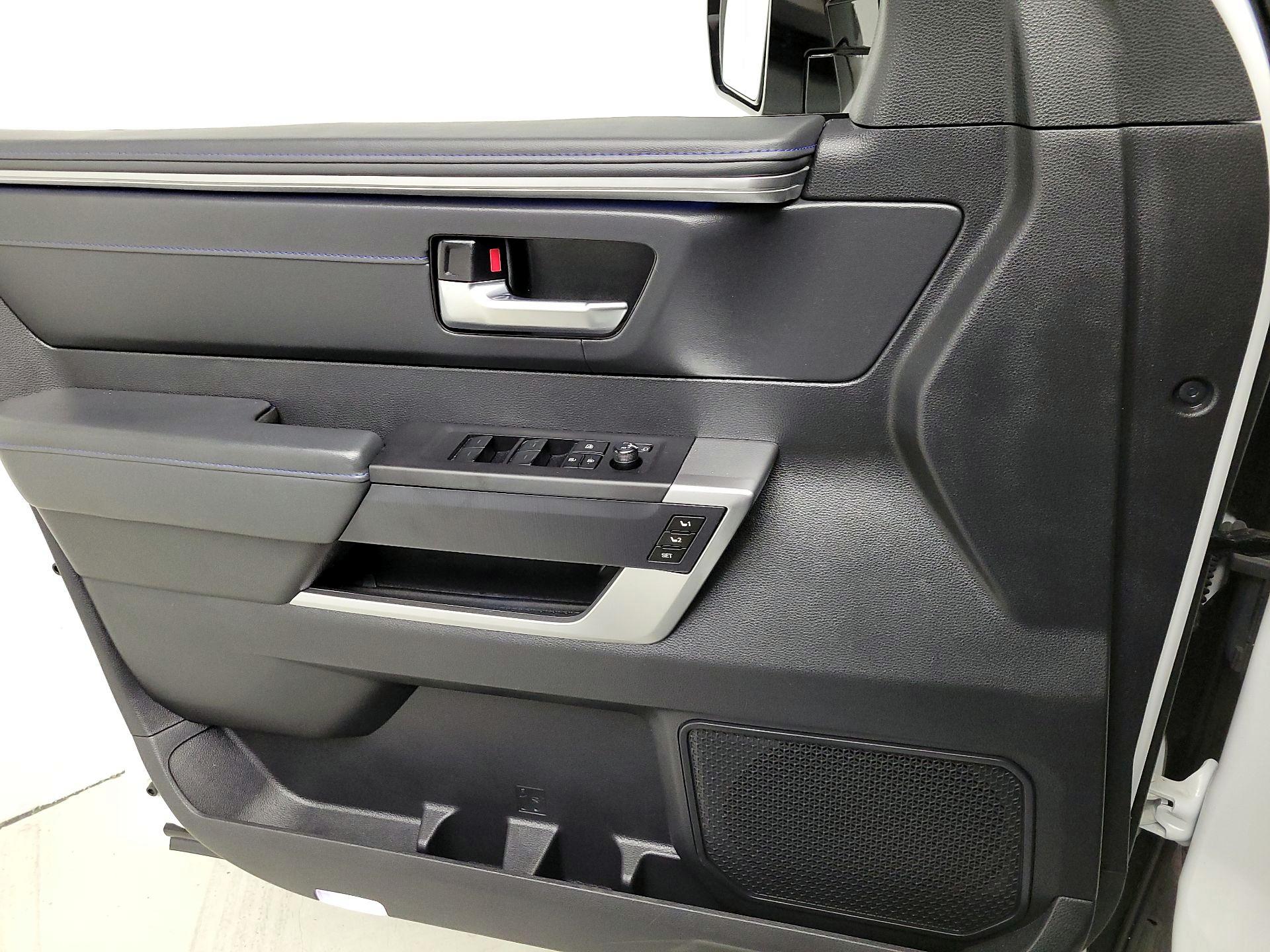 Thumbnail: 2023 Toyota Sequoia - 12