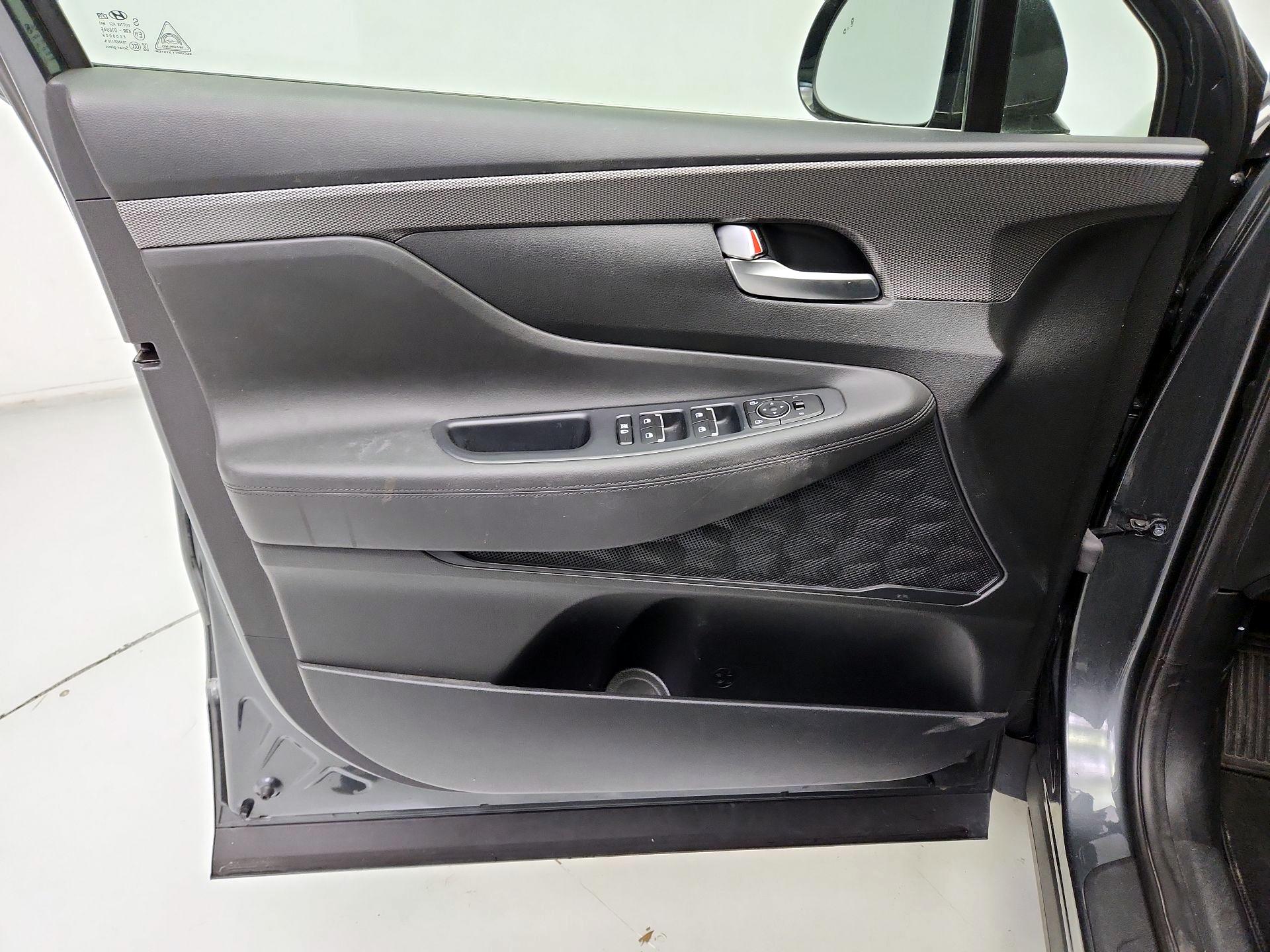 Thumbnail: 2020 Hyundai Santa Fe - 12