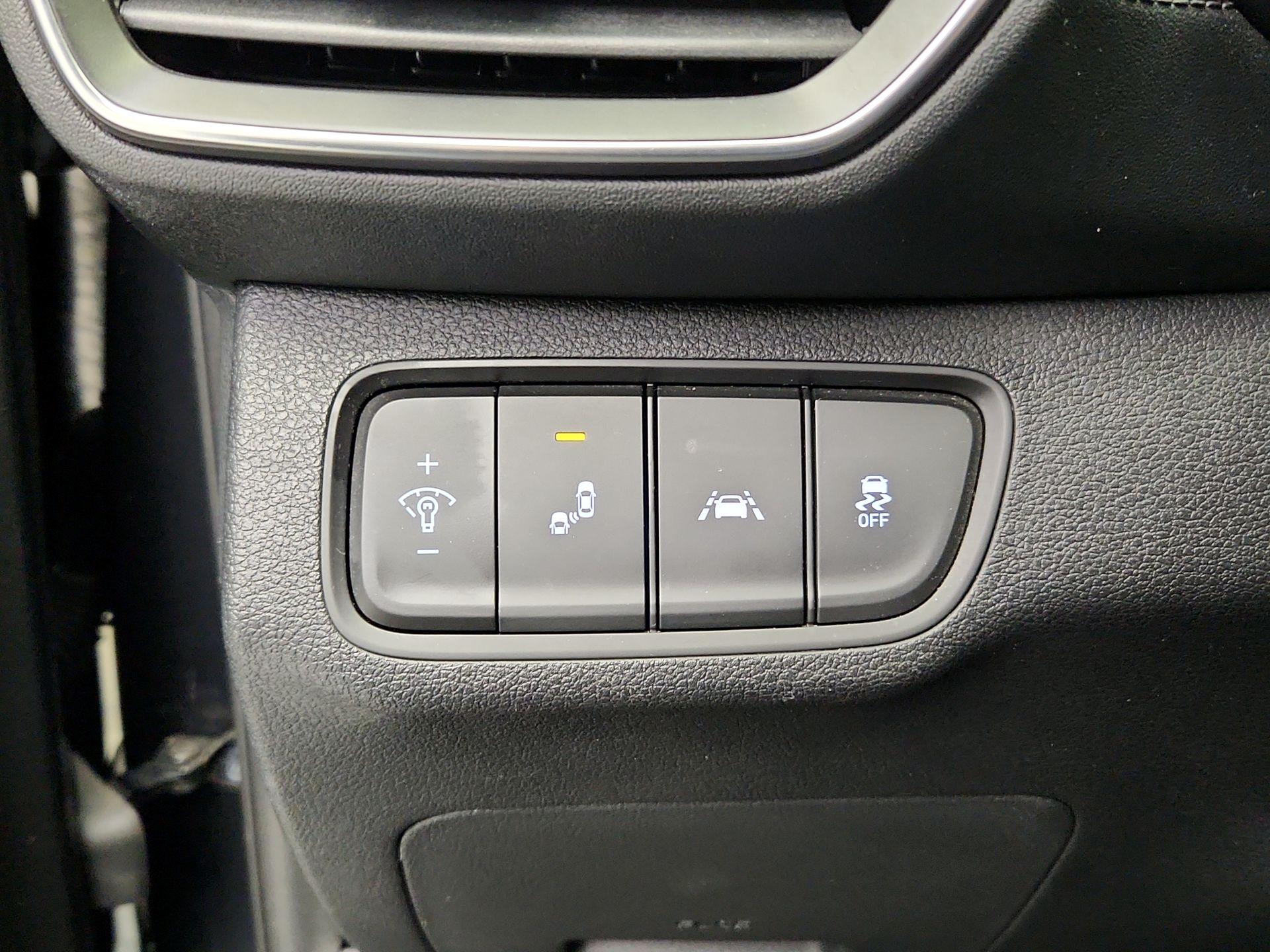 Thumbnail: 2020 Hyundai Santa Fe - 13